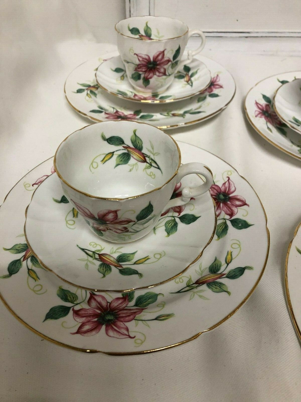 STANLEY FINE BONE CHINA ENGLAND EST 1875 CUPS,SAUCERS & PLATES Set of 4