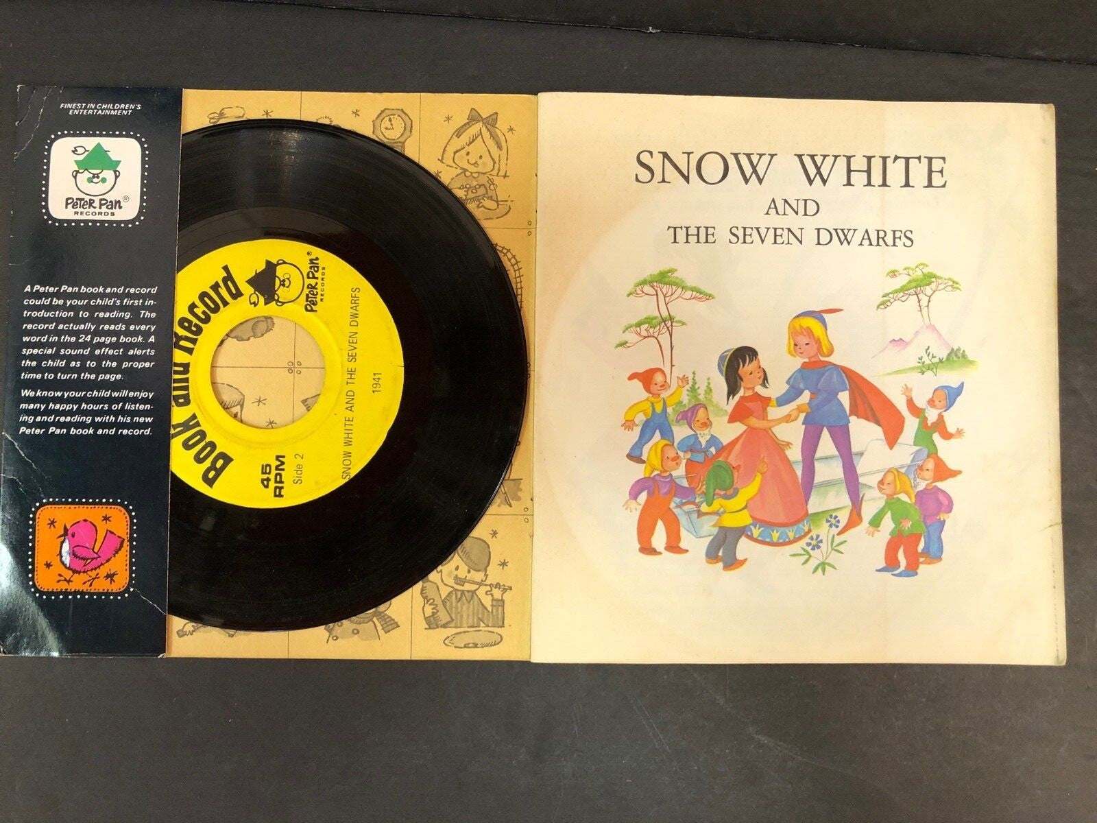 SNOW WHITE and The Seven Dwarfs  BOOK and RECORD by PETER PAN Records #1941