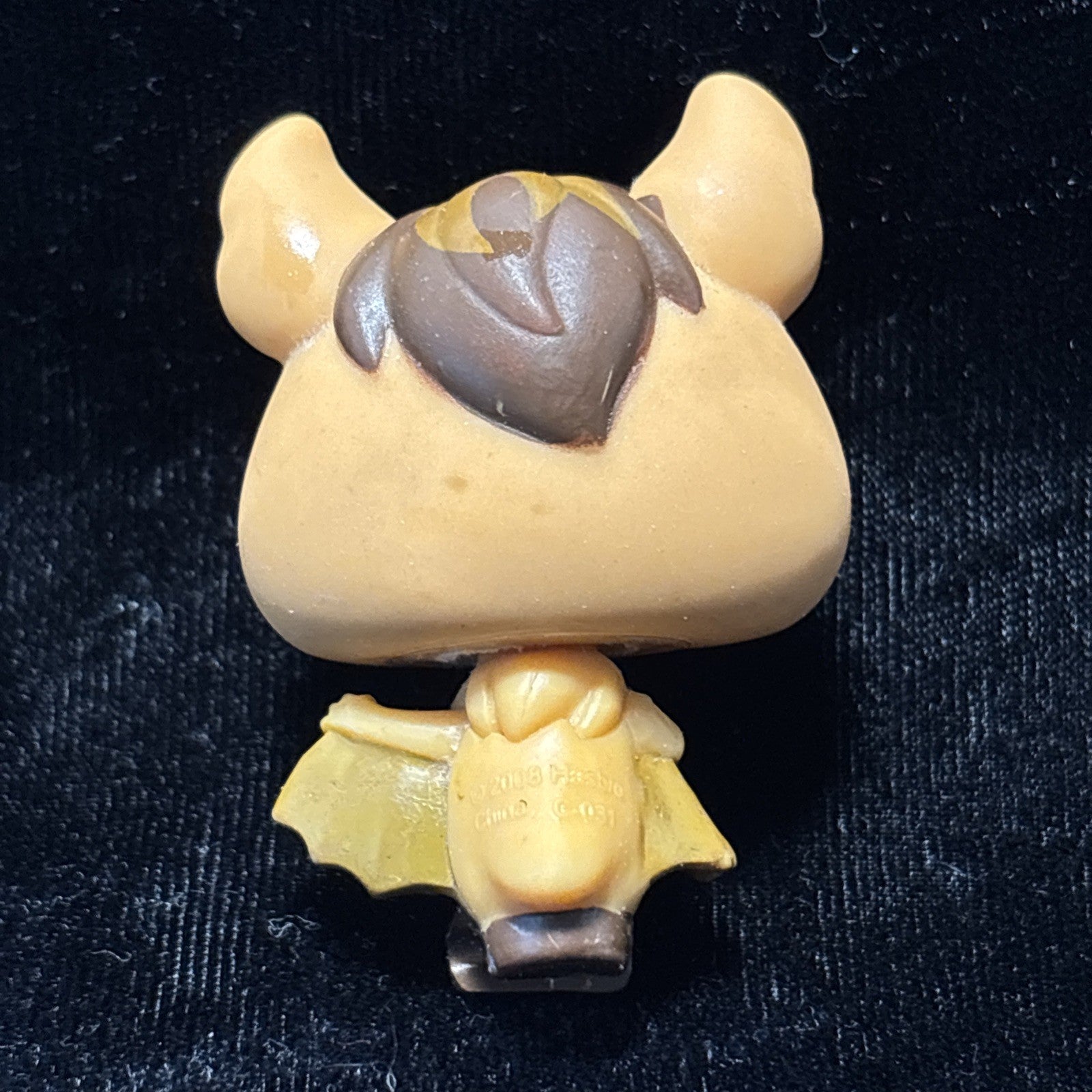 Littlest Pet Shop LPS Brown Bat with Teal Colored Eyes # 820