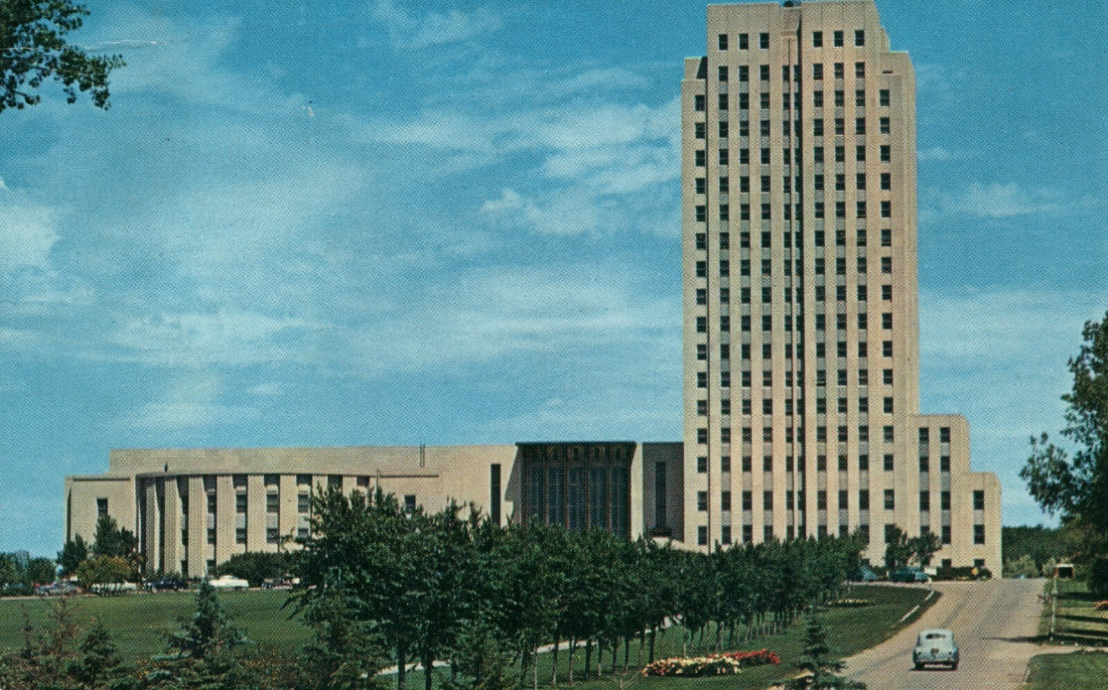 State Capitol Building 1993 Bismarck South Dakota SD Postcard