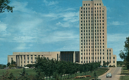 State Capitol Building 1993 Bismarck South Dakota SD Postcard