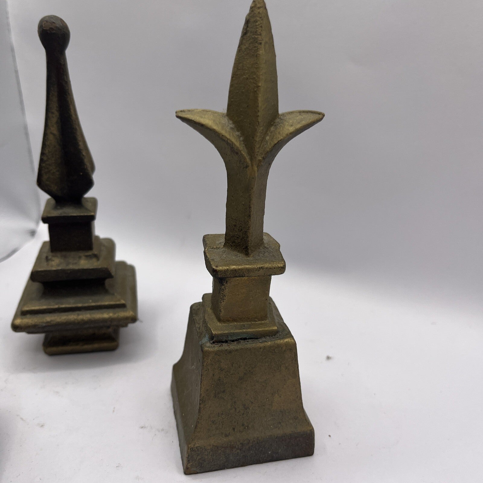 3 Finial Spear Statue Table Shelf Decorative Metal Bronze Patina  6.25”