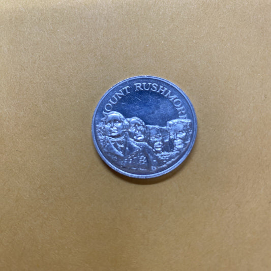 Vintage Mount Rushmore SD Sunoco Oil Commemorative Token Landmarks America Line