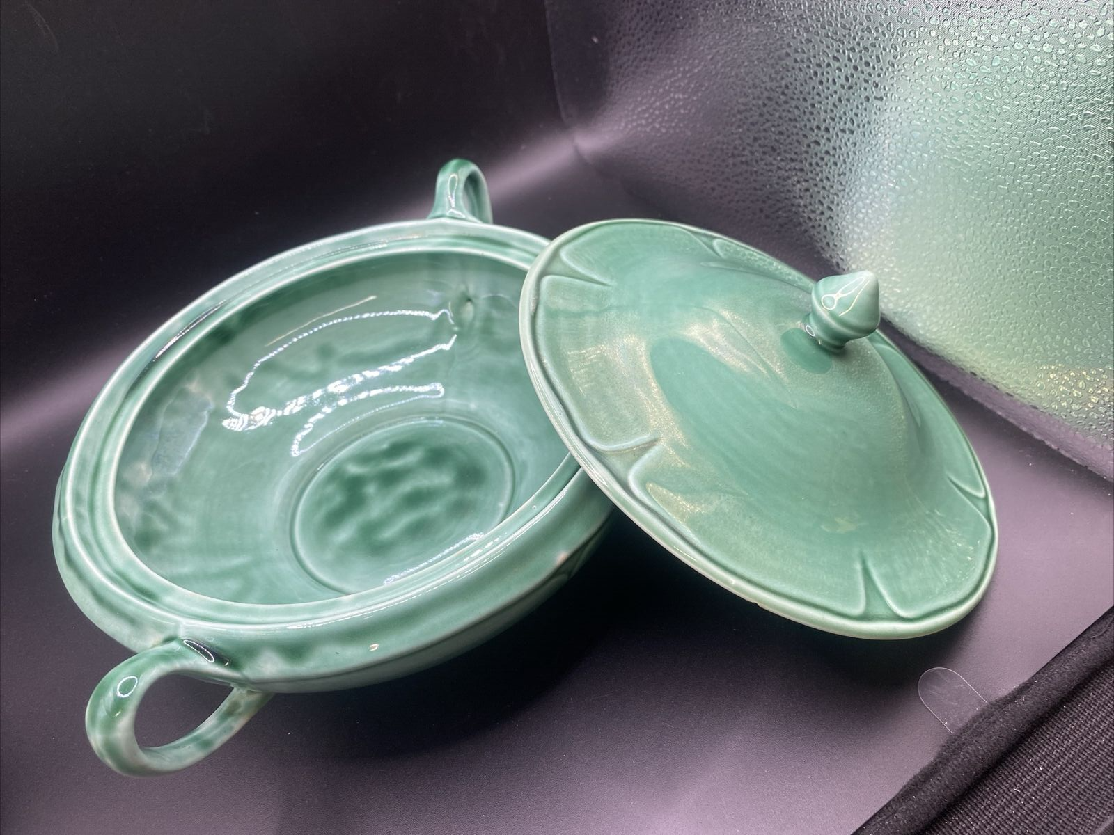 1930's Casserole W/ Lid Mount Clemens Petal Medium Green Round  8.25” Petalware