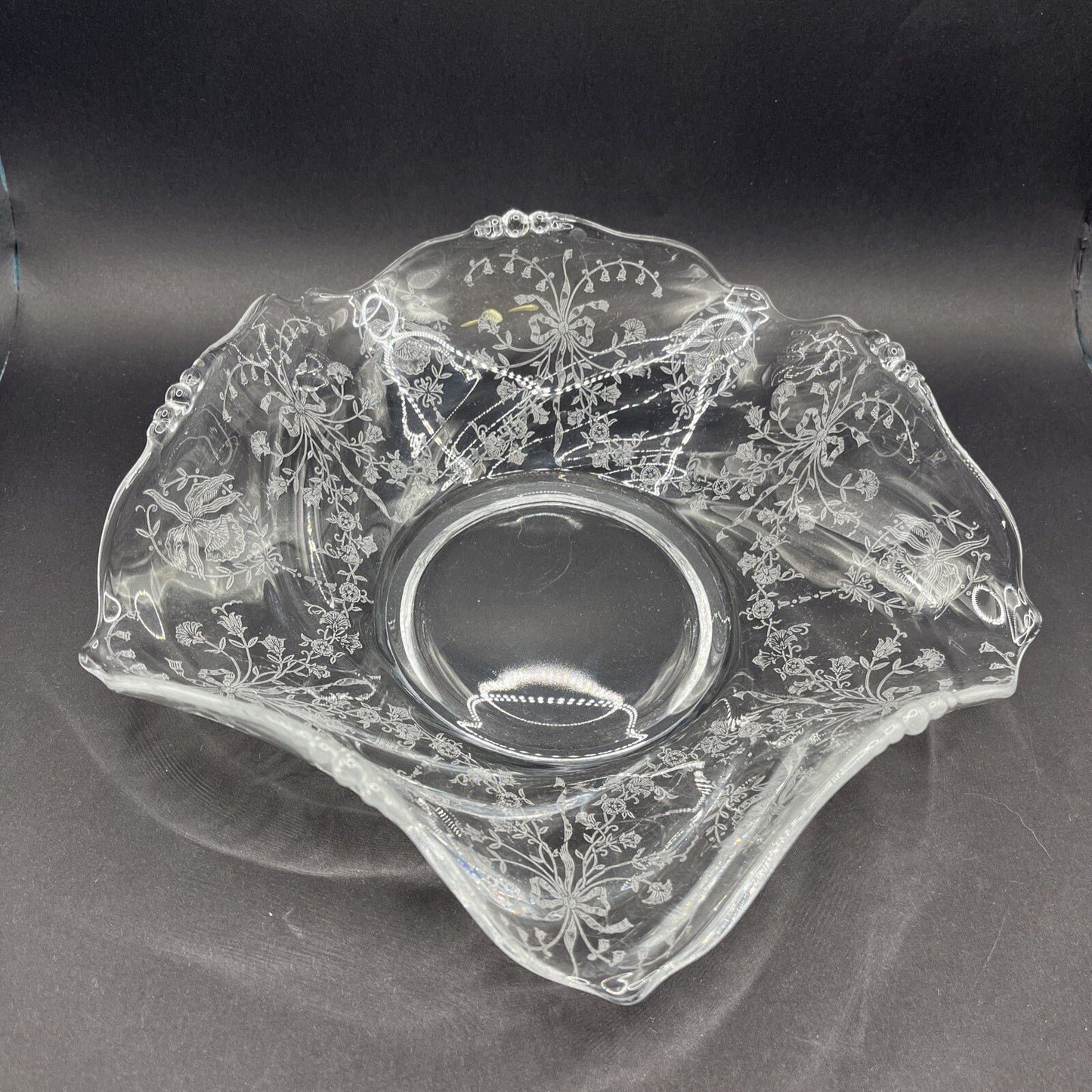 Heisey Orchid Waverly Etched 9" Crimped Flared Round Bowl