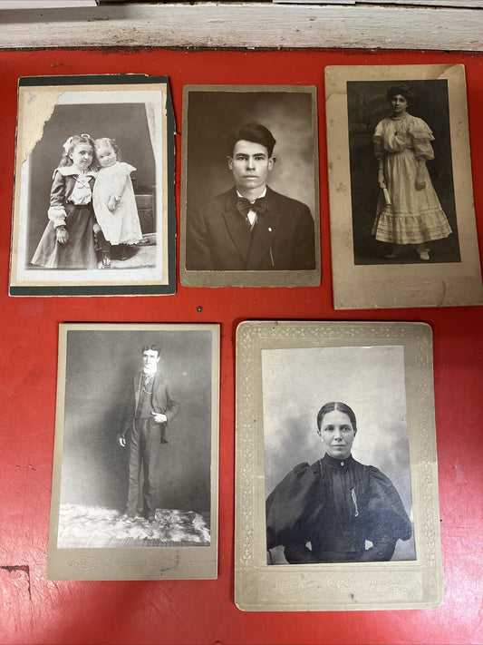 ANTIQUE 1900's ORIGINAL PEOPLE  PHOTO LOT OF 5