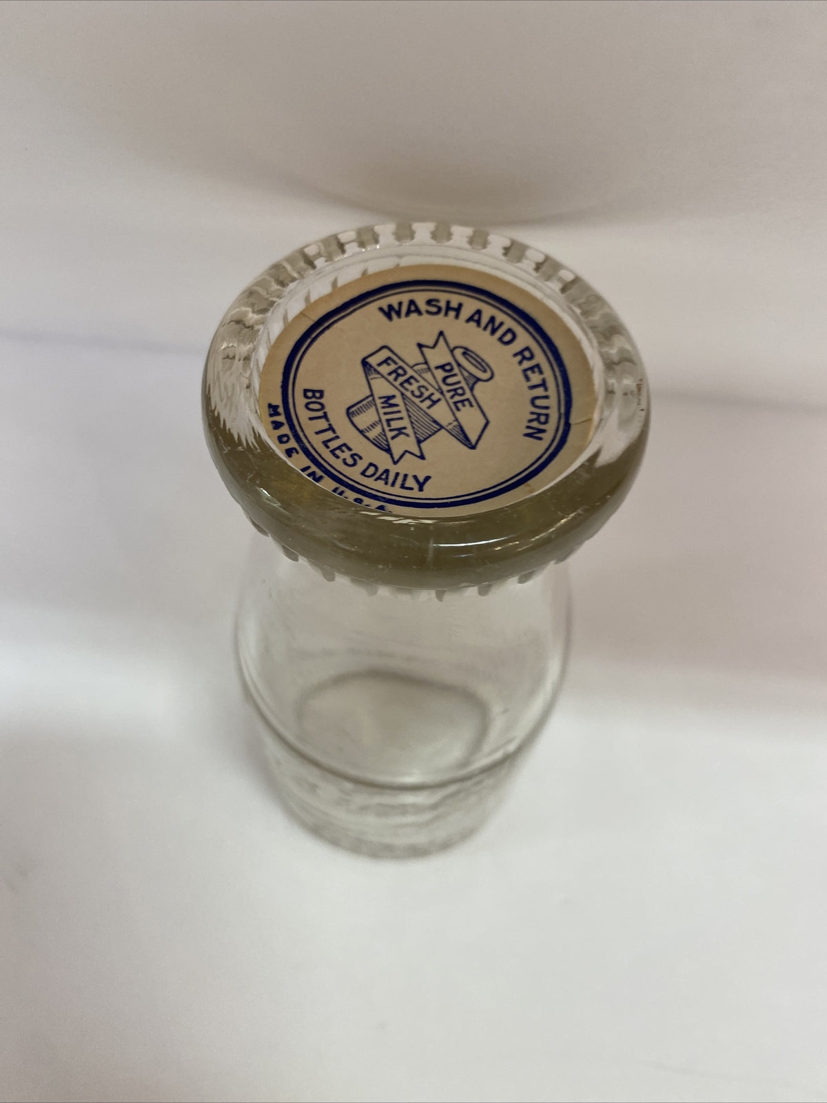 Lansing (MI) Dairy Co/Sunbeam Products Half Pint Rd Glass Milk Bottle - EXC Cond