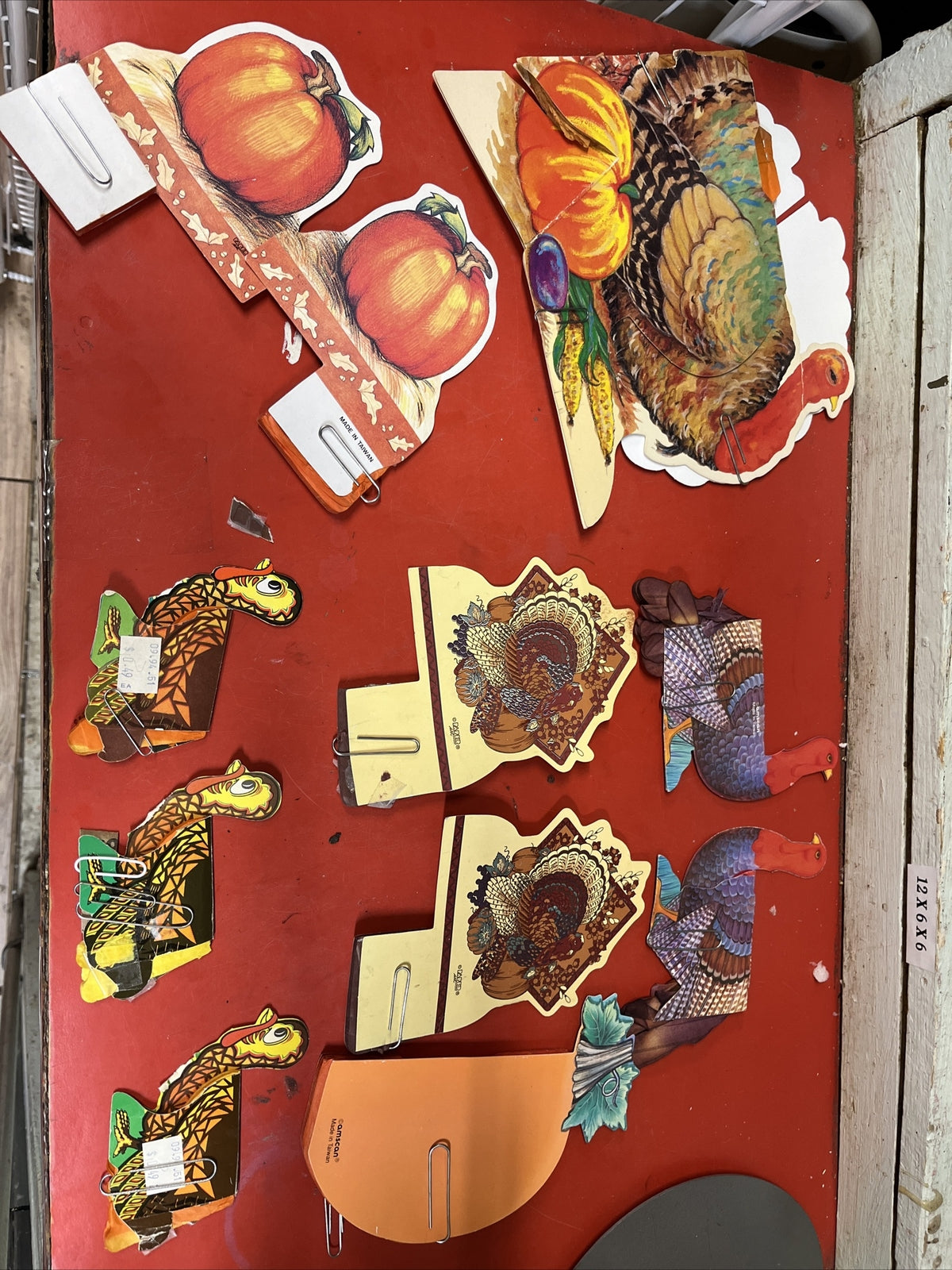 Vintage 11 Pc - Honeycomb Folding Thanksgiving Turkeys, & Pumpkin