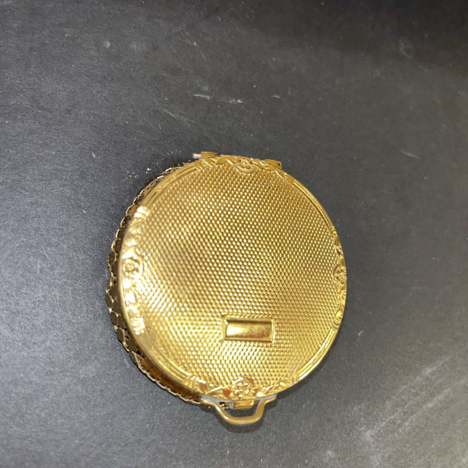 Rare Vintage Compact Gold Mesh 1950's Gold Tone Compact Powder/blush