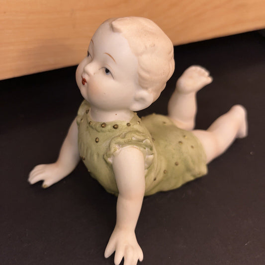 LEFTON Porcelain Piano Baby crawling figurine in romper 5"