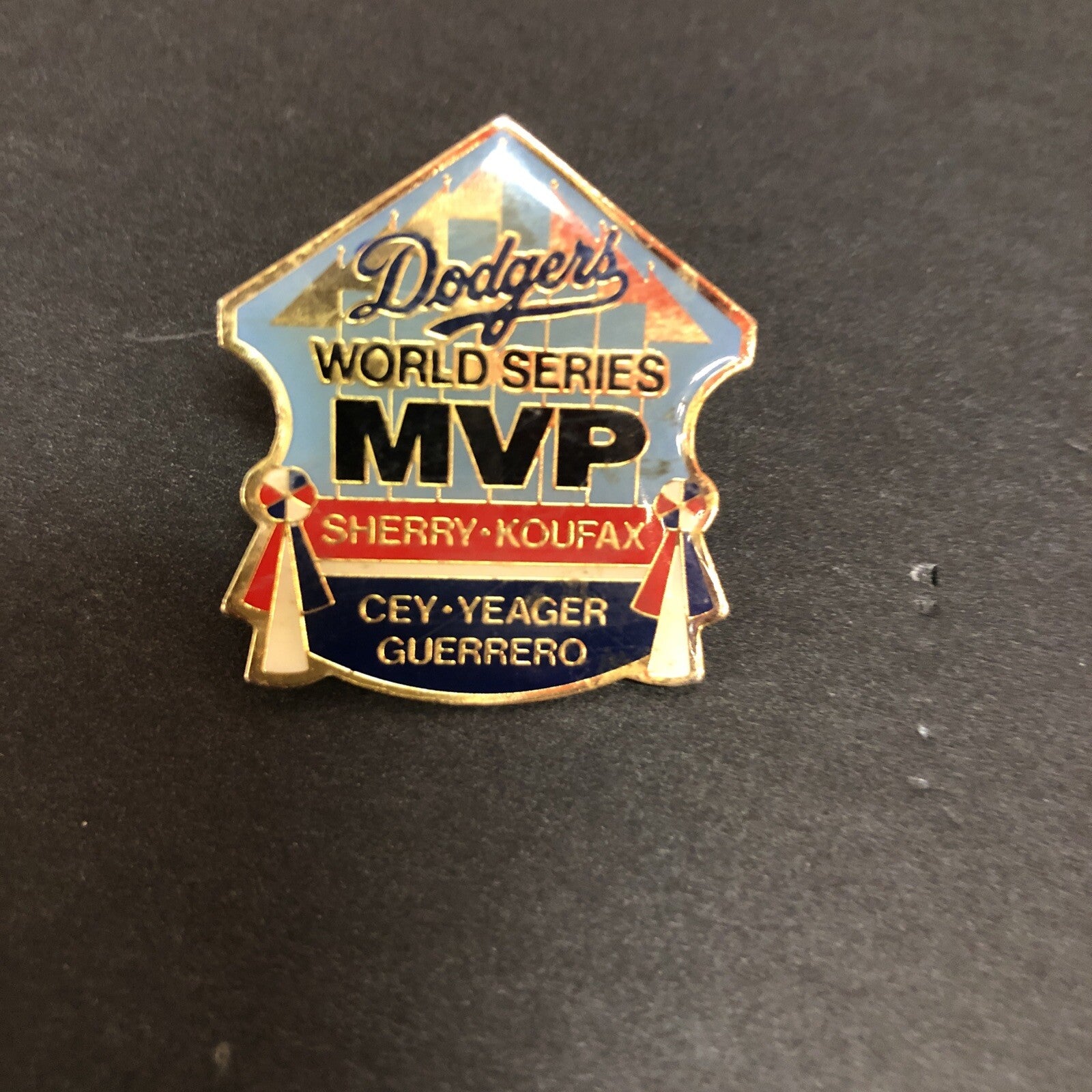 Dodger's World Series MVP Pin  1" x 1.25"