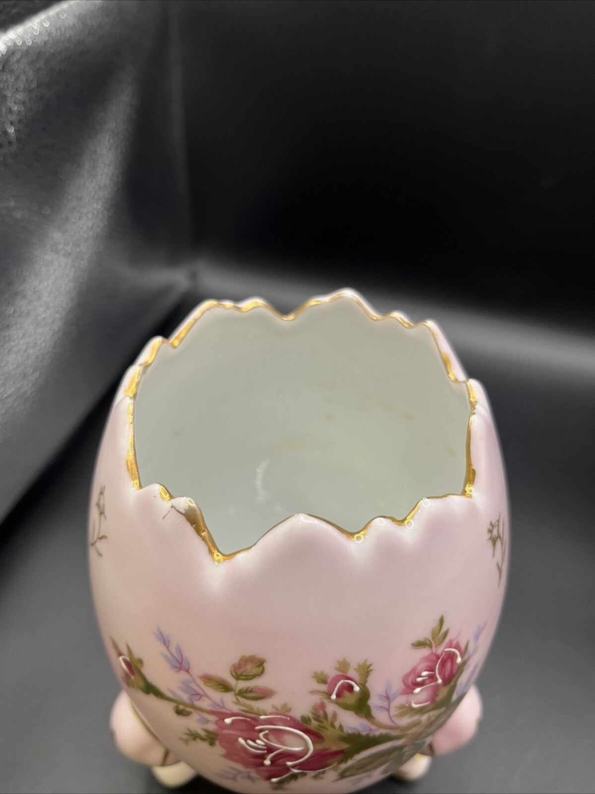 VINTAGE EGG VASE PINK CRACKED EGG VASE FOOTED EGG VASE 6.25 inch