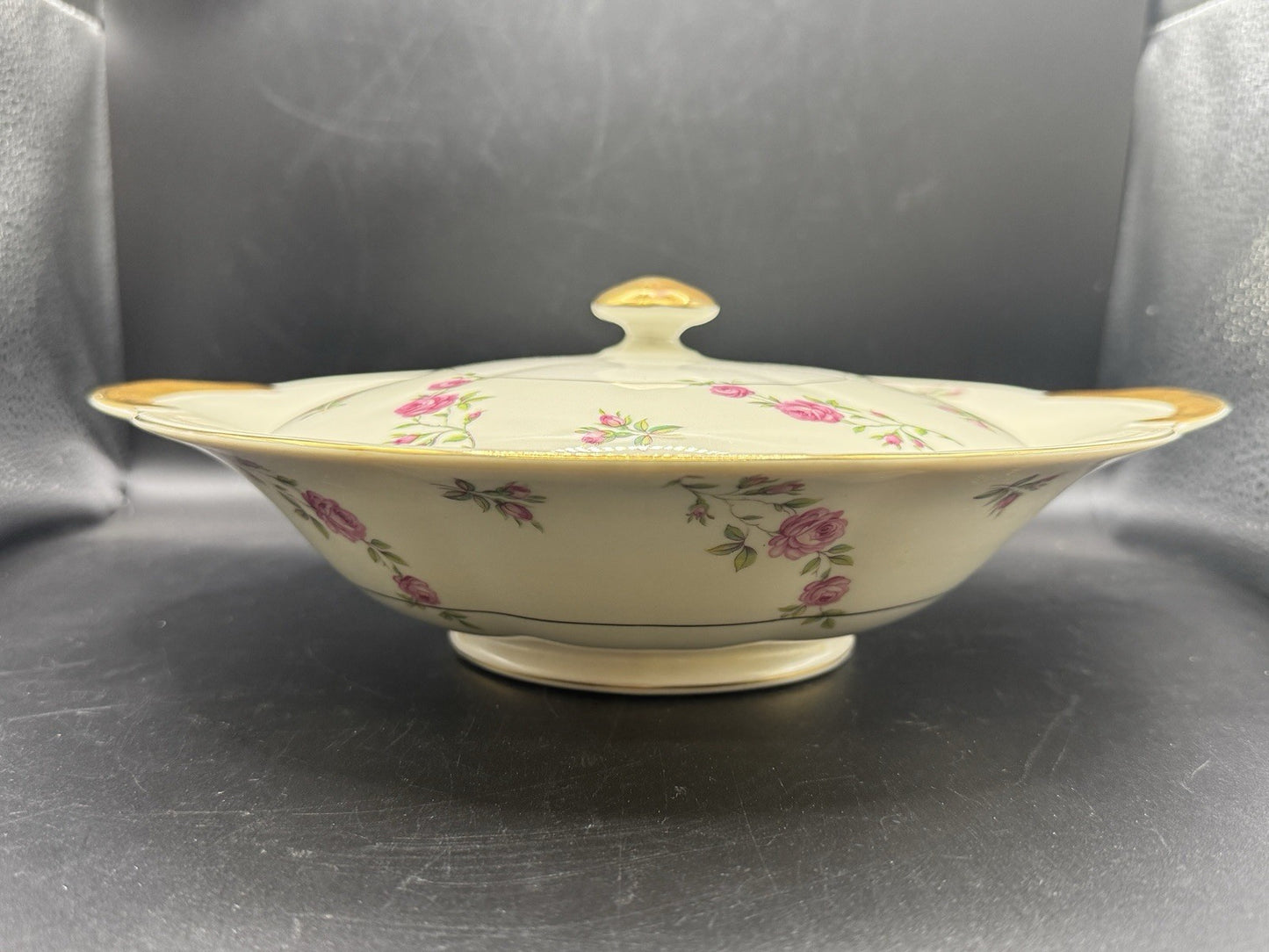 Theodore Haviland Delaware  Pink Roses New York Casserole Dish with Lid