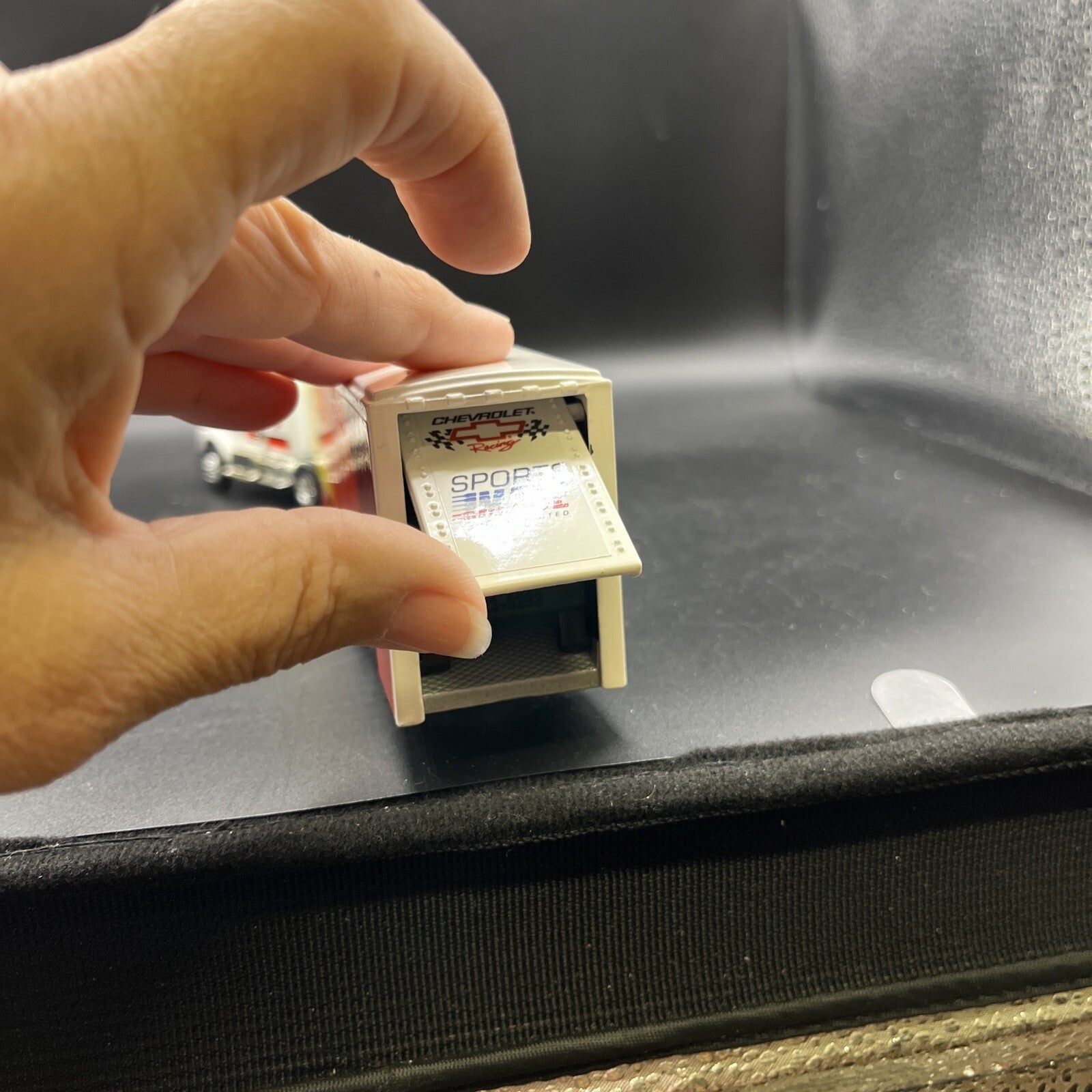 Ertl Sports The Heartbeat of America Chevy Racing 1 Transporter 1:64 Diecast