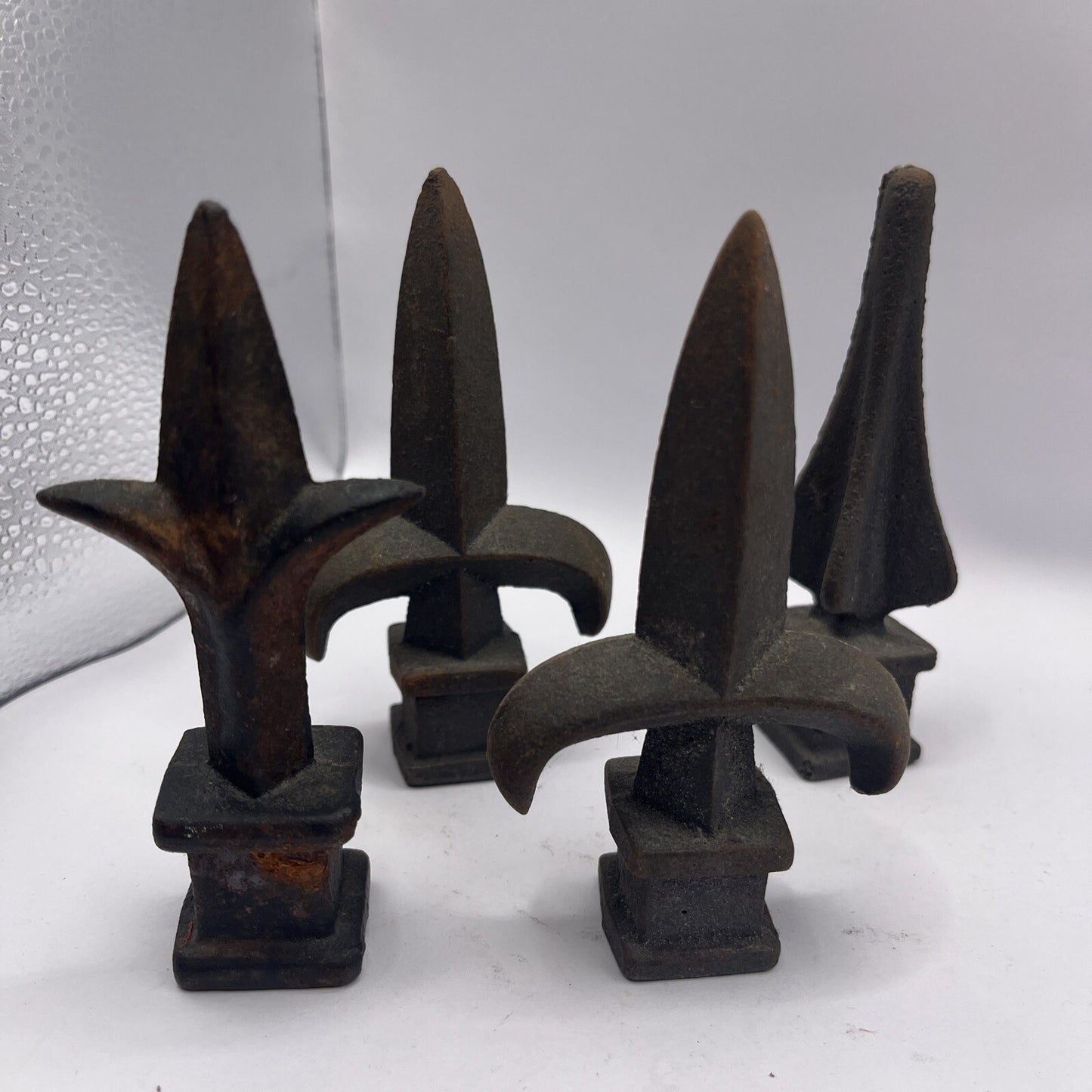 LOT OF 4 Fleur de Lis Finial 4 Inch Cast Iron Rusty Patina!
