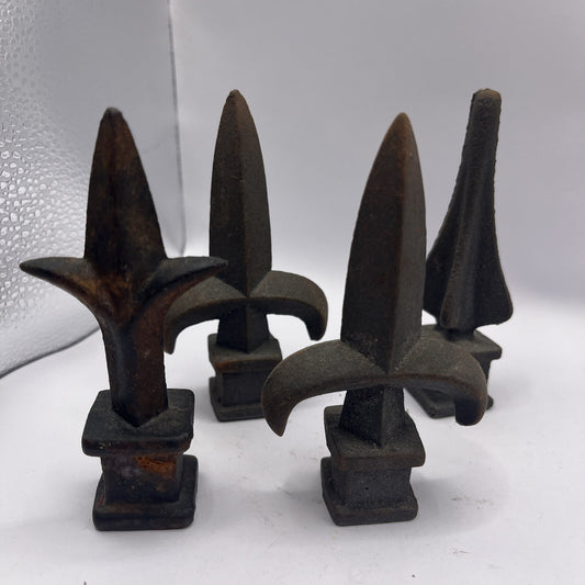 LOT OF 4 Fleur de Lis Finial 4 Inch Cast Iron Rusty Patina!