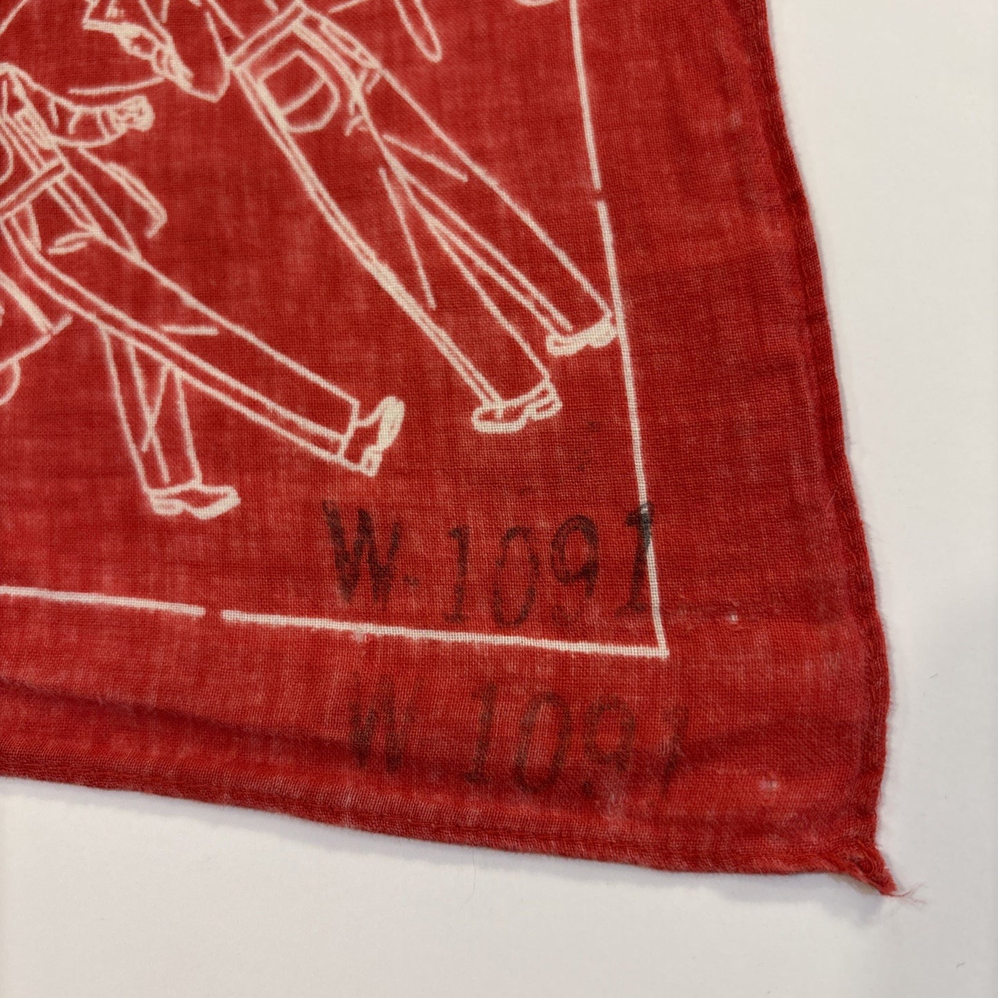 Lee Union Made Red Bandana 1950s Advertising Handkerchief 21-1/4" x 20-1/4"