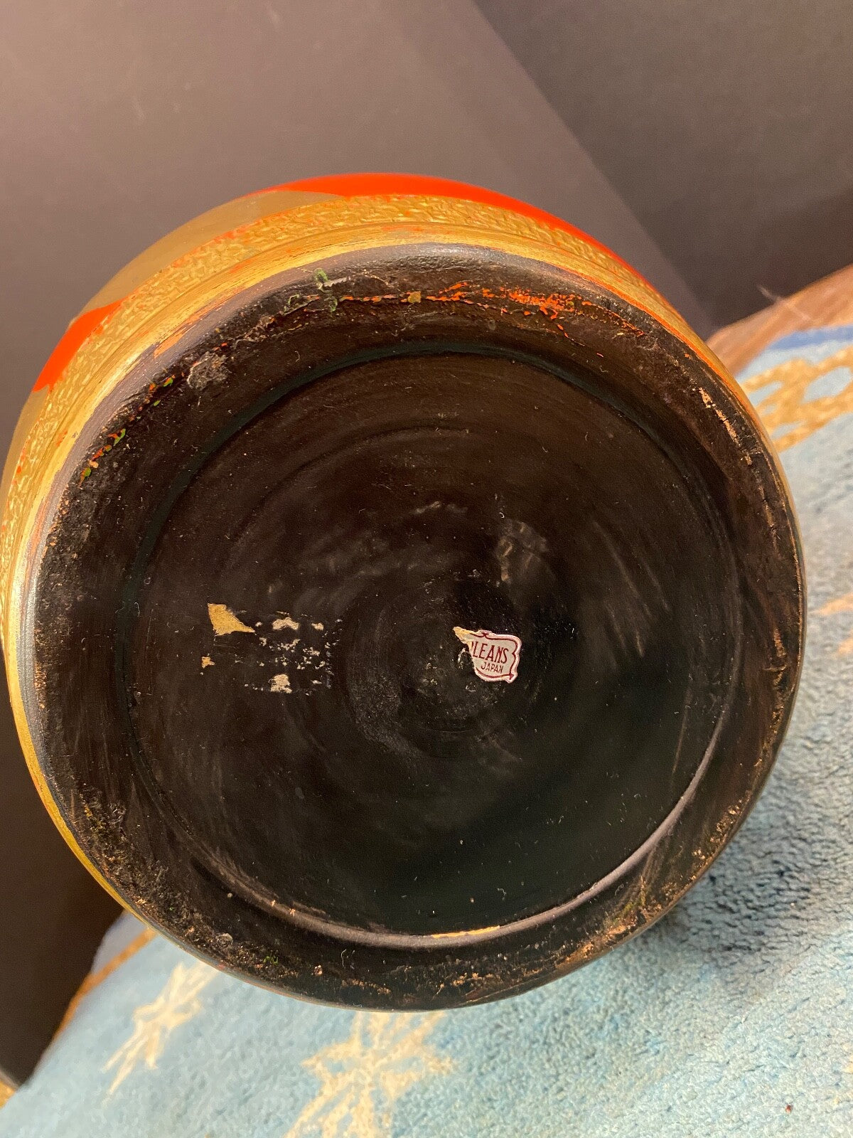 NORLEANS JAPAN 1920 Chinoiserie Cinnabar Style Mother of Pearl Color Orange Vase