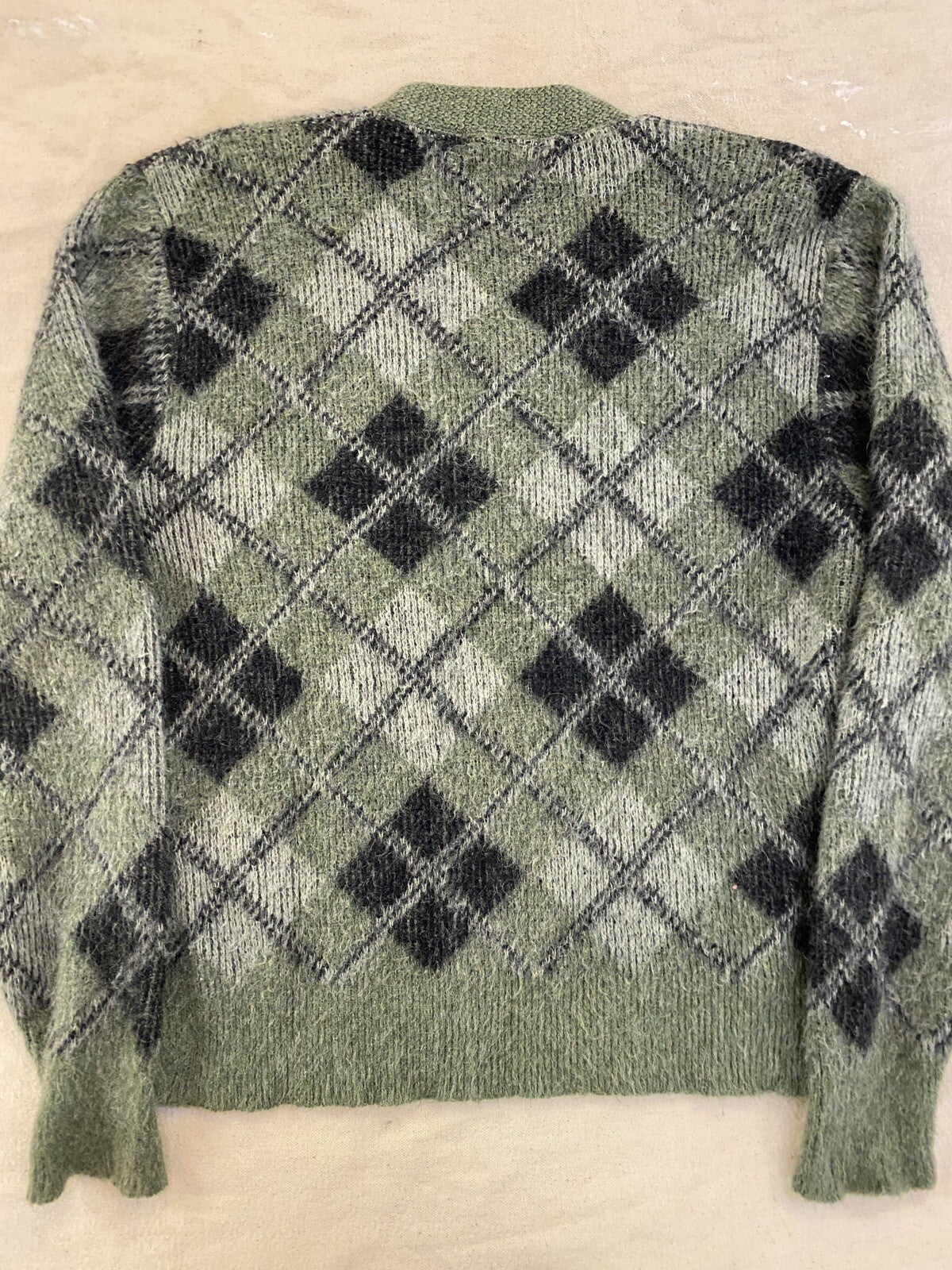 1950s Shaggy Green And Black Argyle Mohair Sweater 22x25