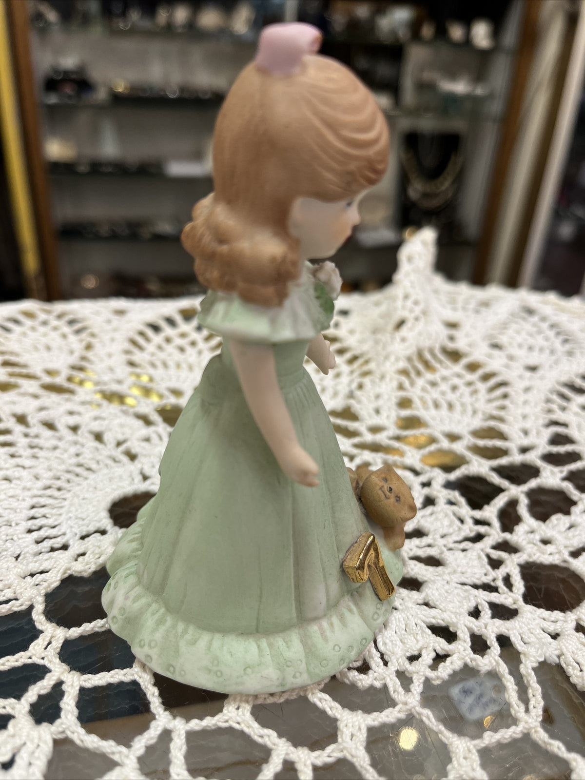 Enesco Growing Up birthday girls figurine blonde 7, cake topper