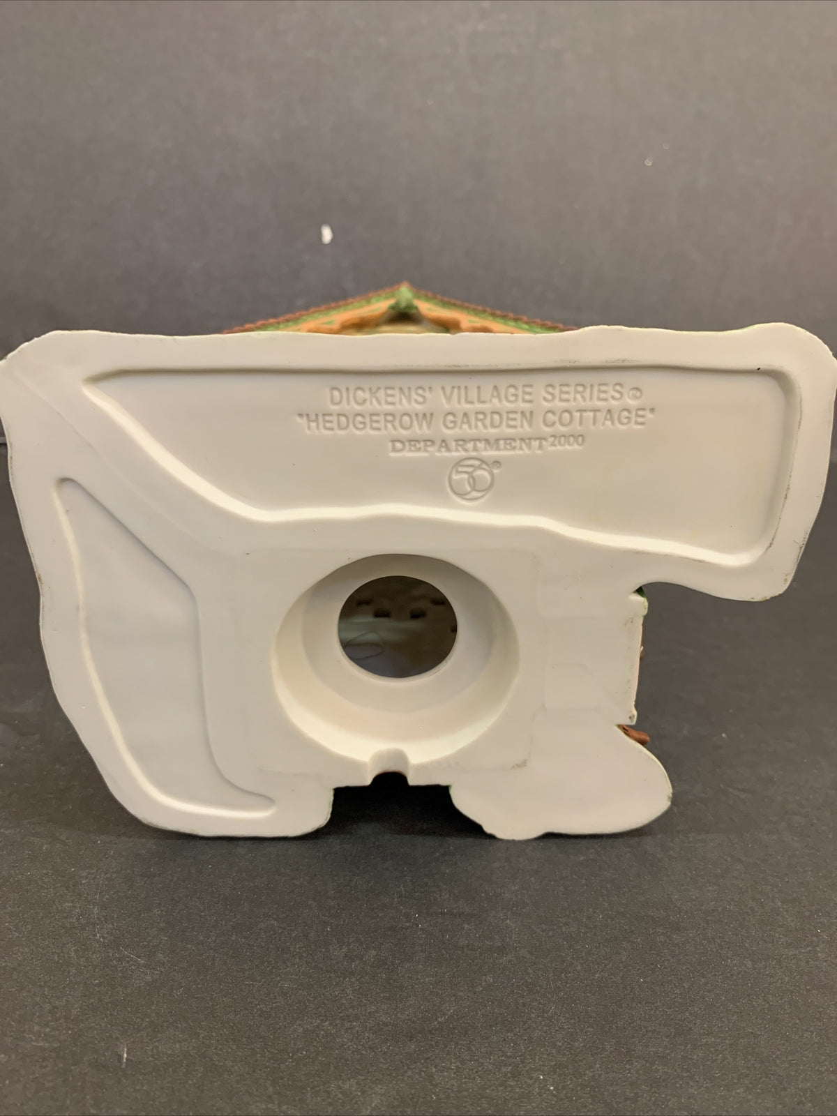 Department 56 Dickens Village - "Hedgerow Garden Cottage"