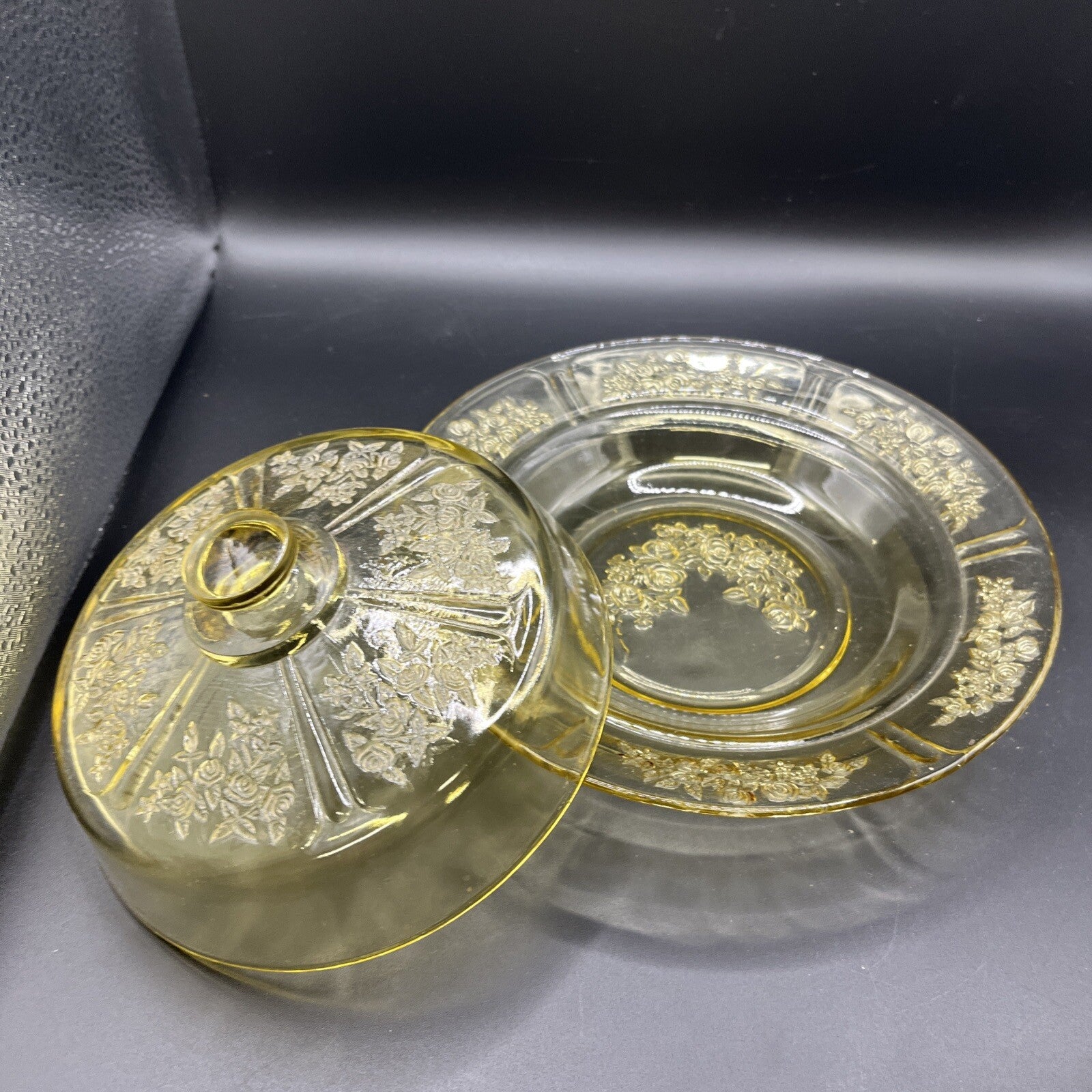 Vtg FEDERAL GLASS -Sharon Amber- Cabbage Rose, Rnd Butter Dish w Lid / Cover.VGC