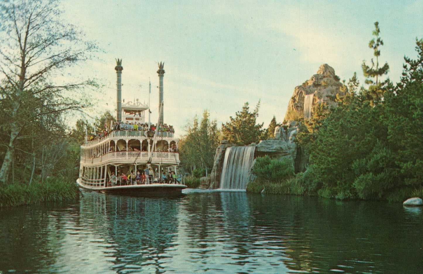 Mark Twain Steamboat Thundering Falls Disney Disneyland Amusement Park Postcard