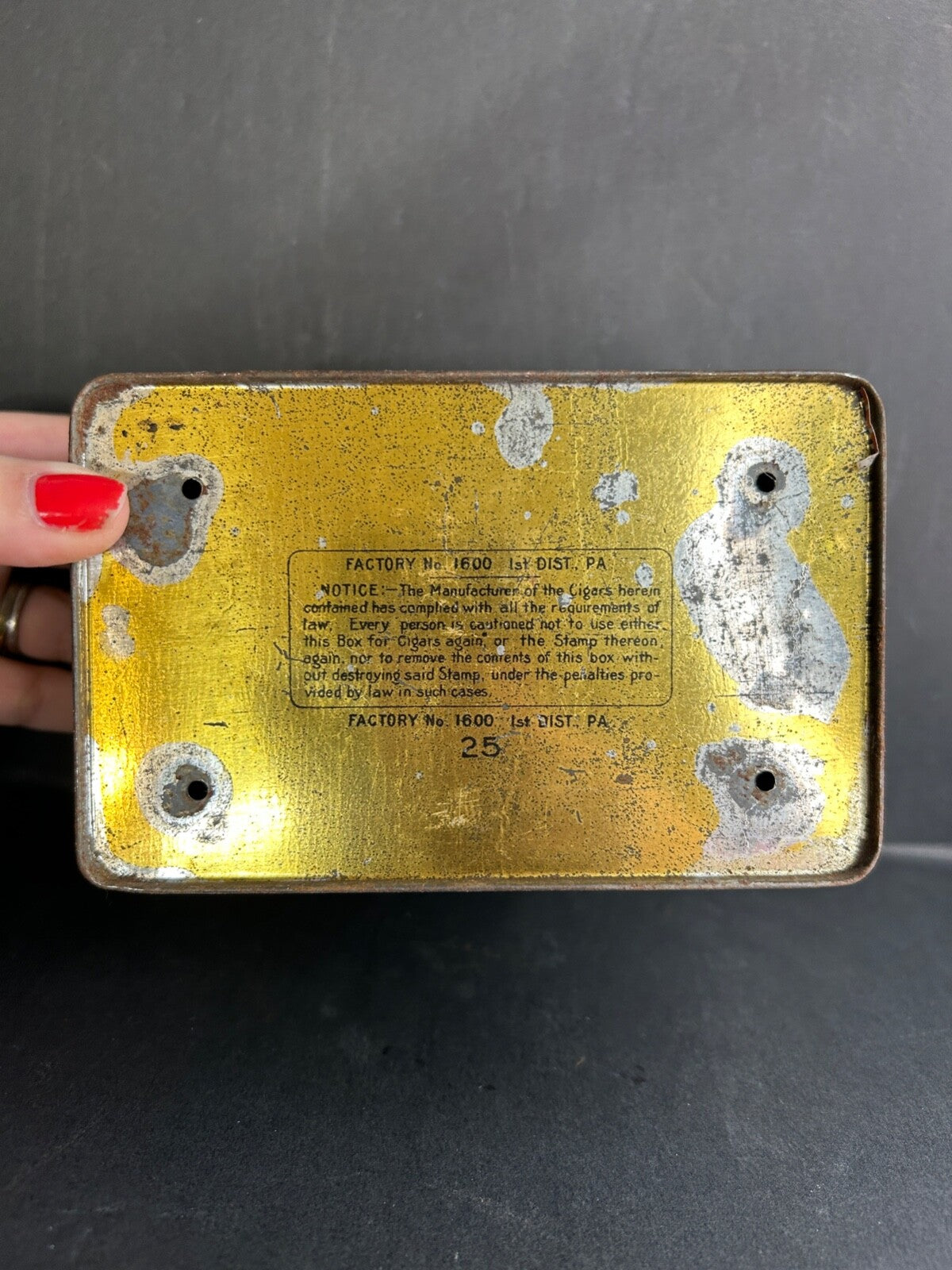 VTG Londres Havana Ribbon Tobacco Tin Ribbon Cigar Metal Box Philadelphia