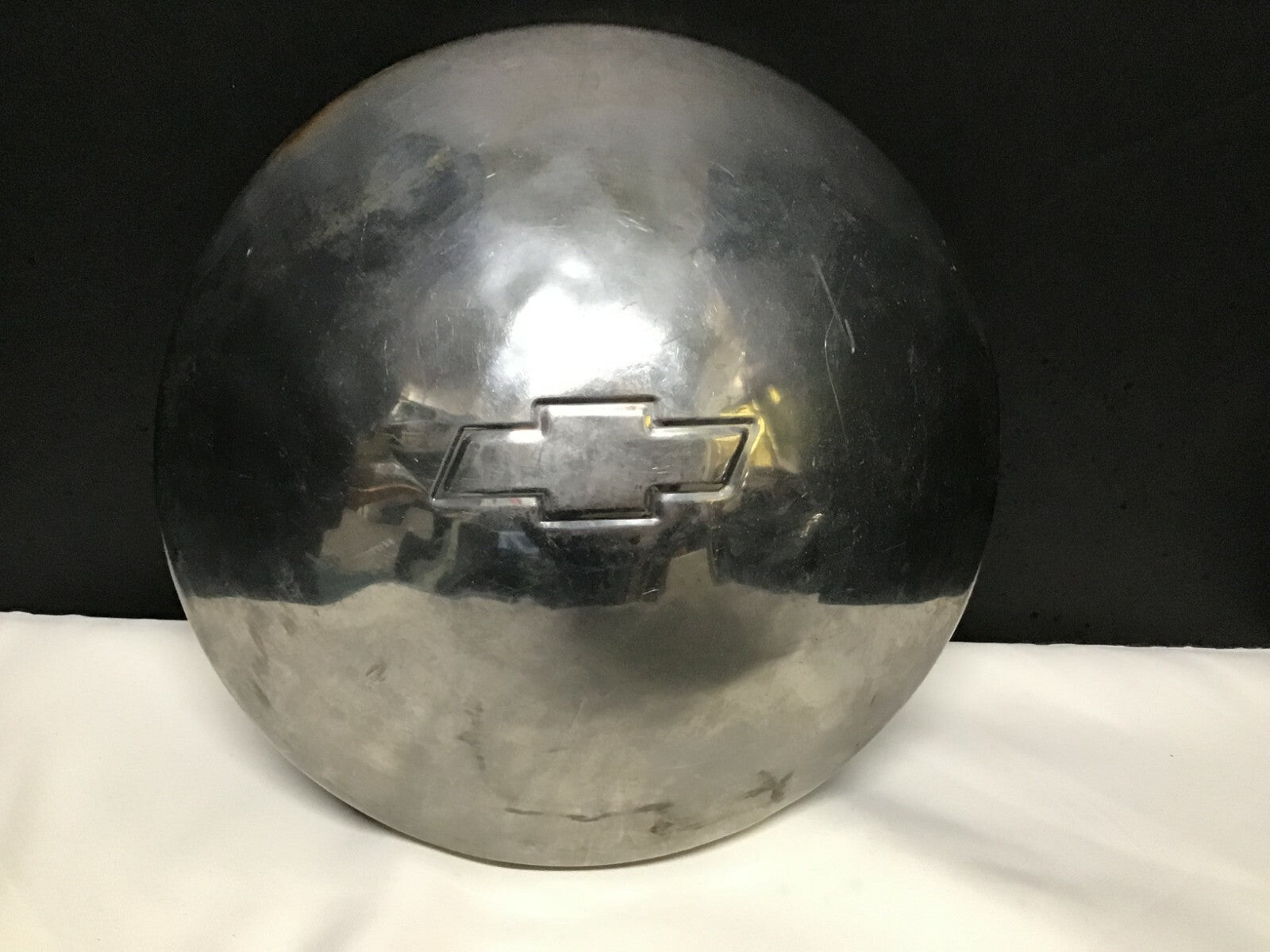 Vintage Chevy Chevrolet Automobile Hubcap