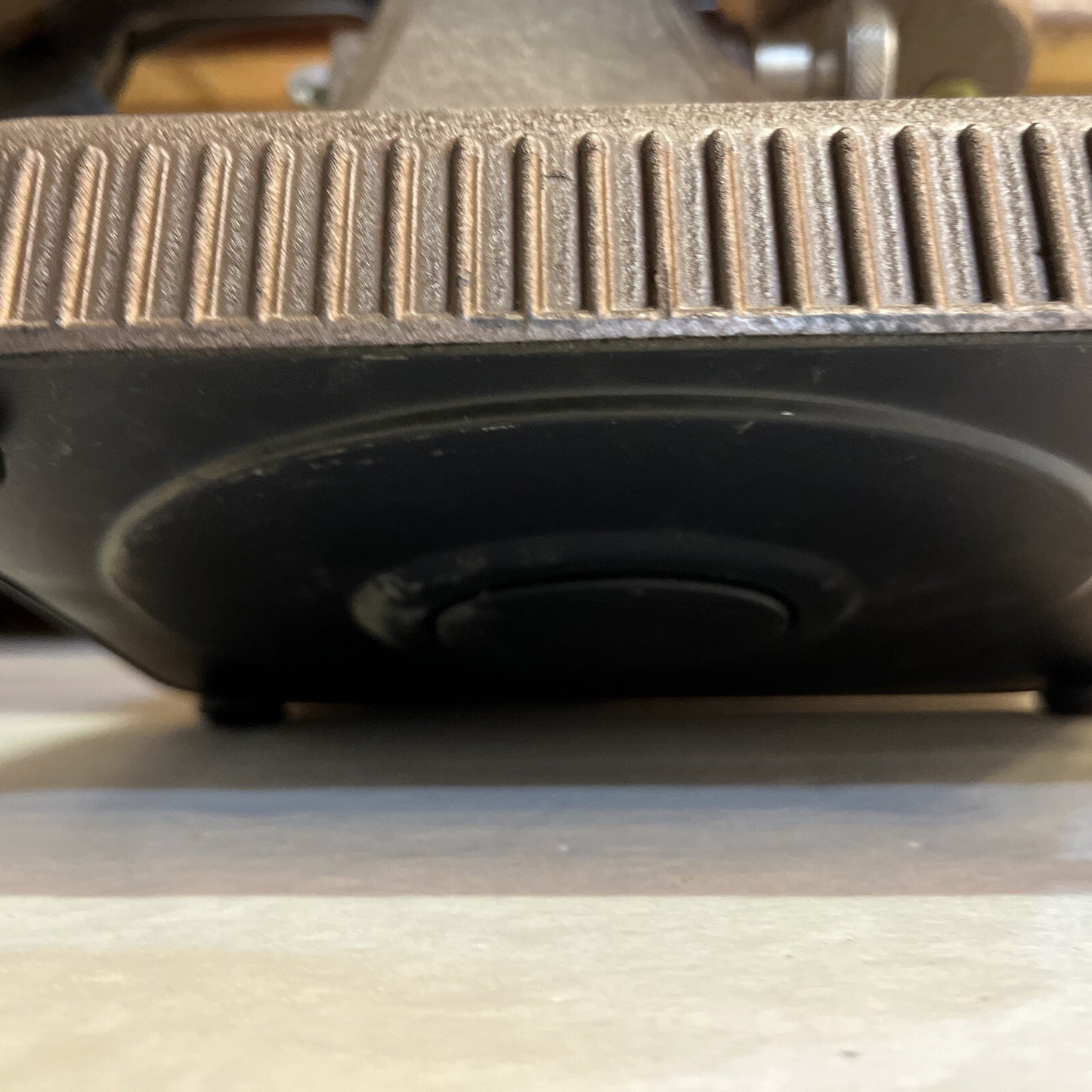 MOVIE PROJECTOR (KEYSTONE) works! ~BEAUTIFULLY DESIGNED  Regal K109 8mm