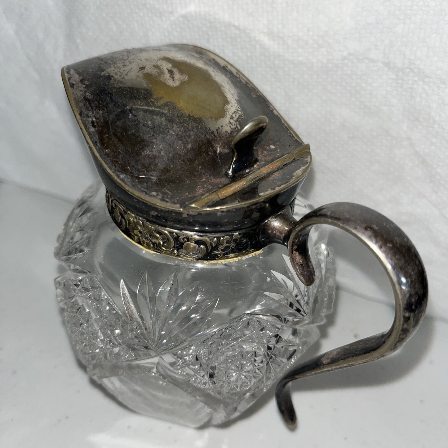 Vintage AMERICAN BRILLIANT Wheel Cut Glass Ball Pitcher Plated Silver Lid Handle