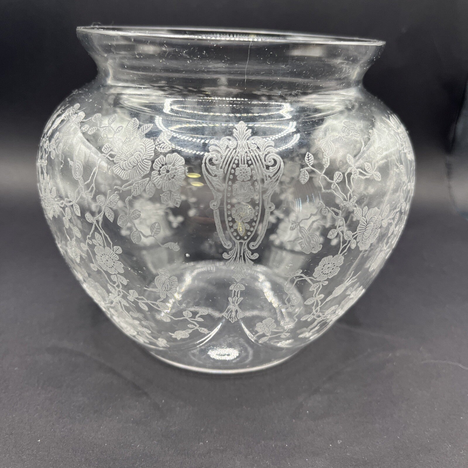 Cambridge Rose Point  Clear 6 ¼” Globe Vase