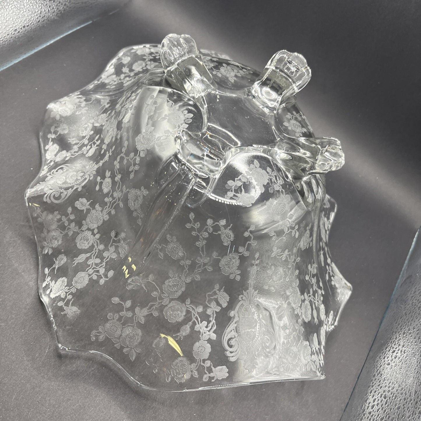 ROSEPOINT 12" FOOTED CENTERPIECE SERVING BOWL Cambridge Glass Co VTG