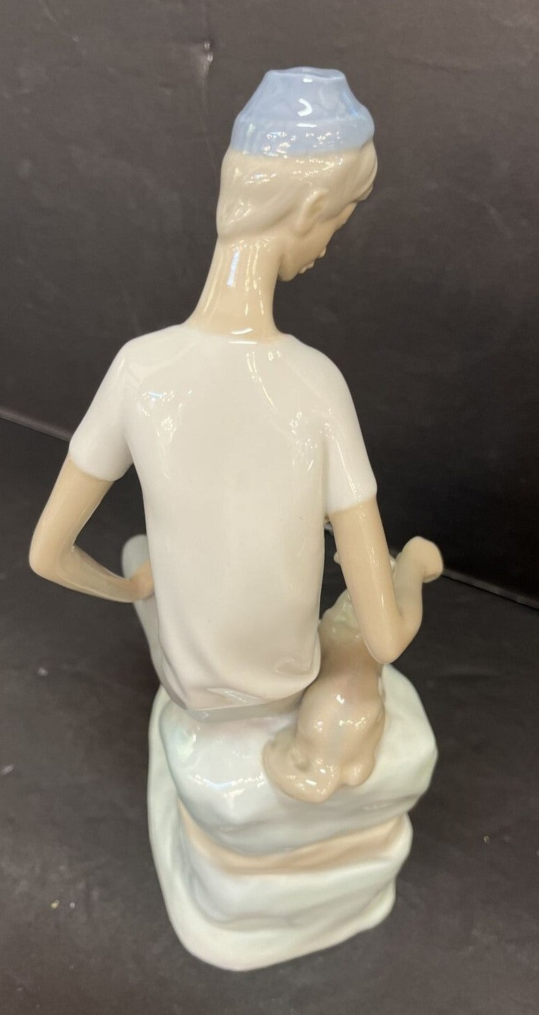 Vintage LLADRO NAO BOY with DOG  