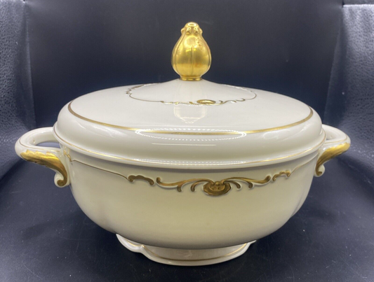 RARE Waldershof Bavaria SMALL Soup Tureen with LID Cream with Gold Rim