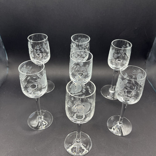 Vintage Set of 7 Etched Glass Liquor Cordial Stem Glasses