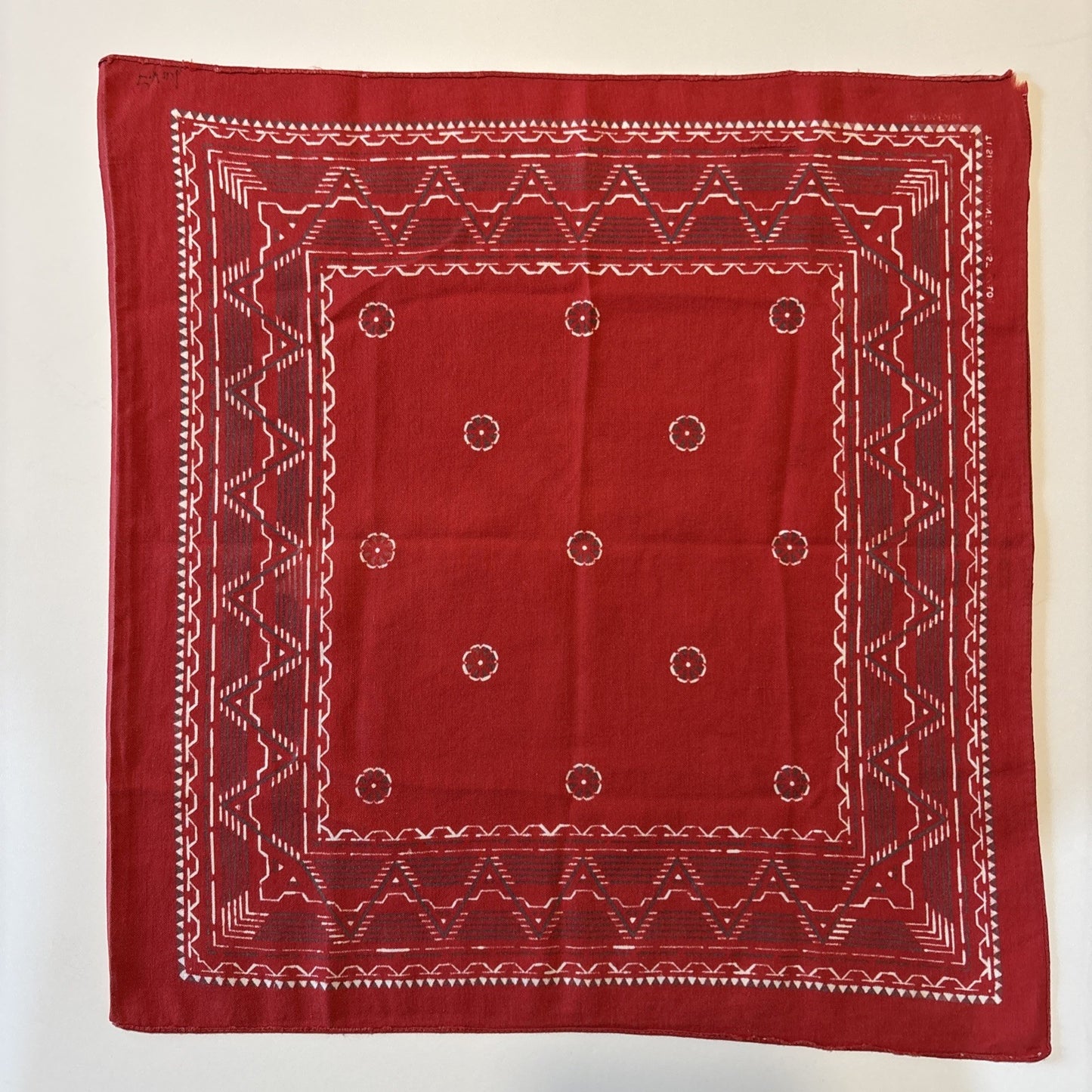 Ironweave Tuside Fast Color Red Bandana Western Design Handkerchief 18" x17-1/4"