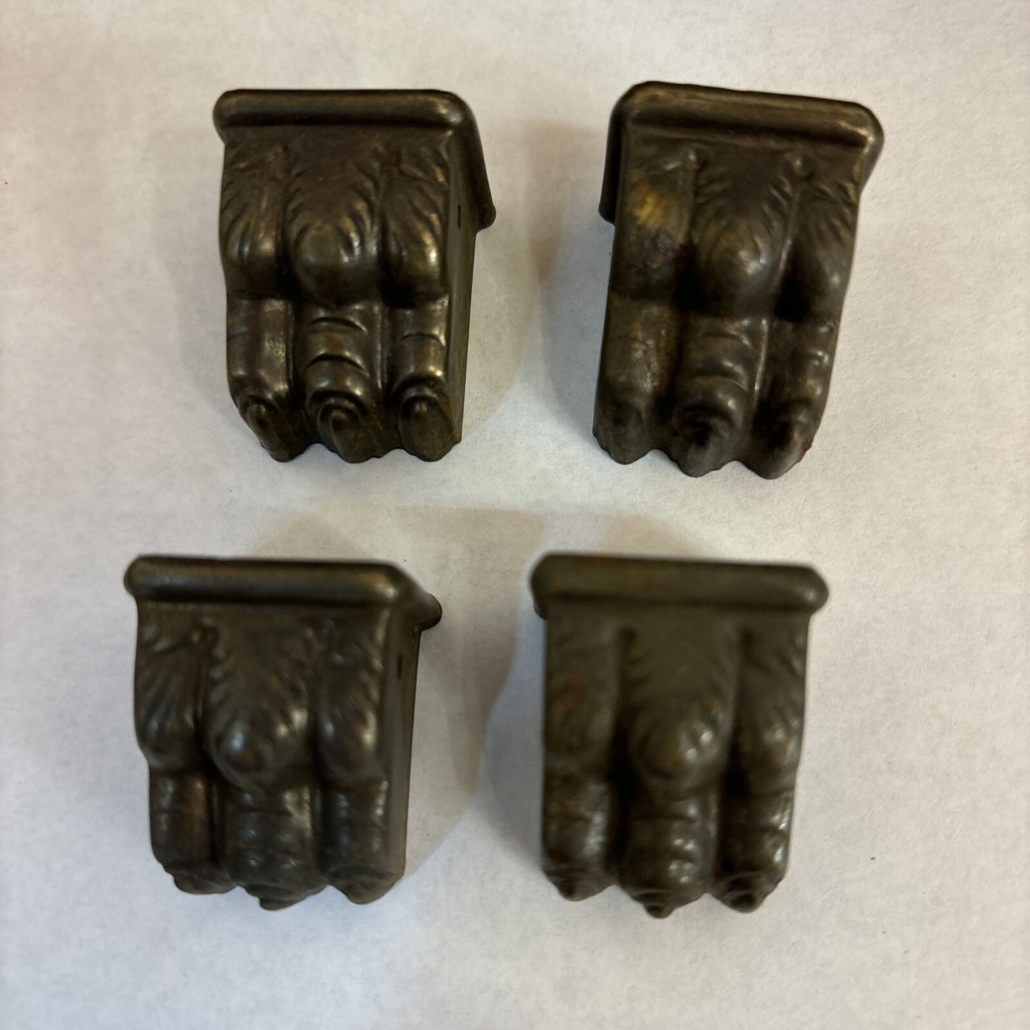LOT OF 4 SMALL ANTIQUE BRASS 3-TOED CLAW FOOT SALVAGE
