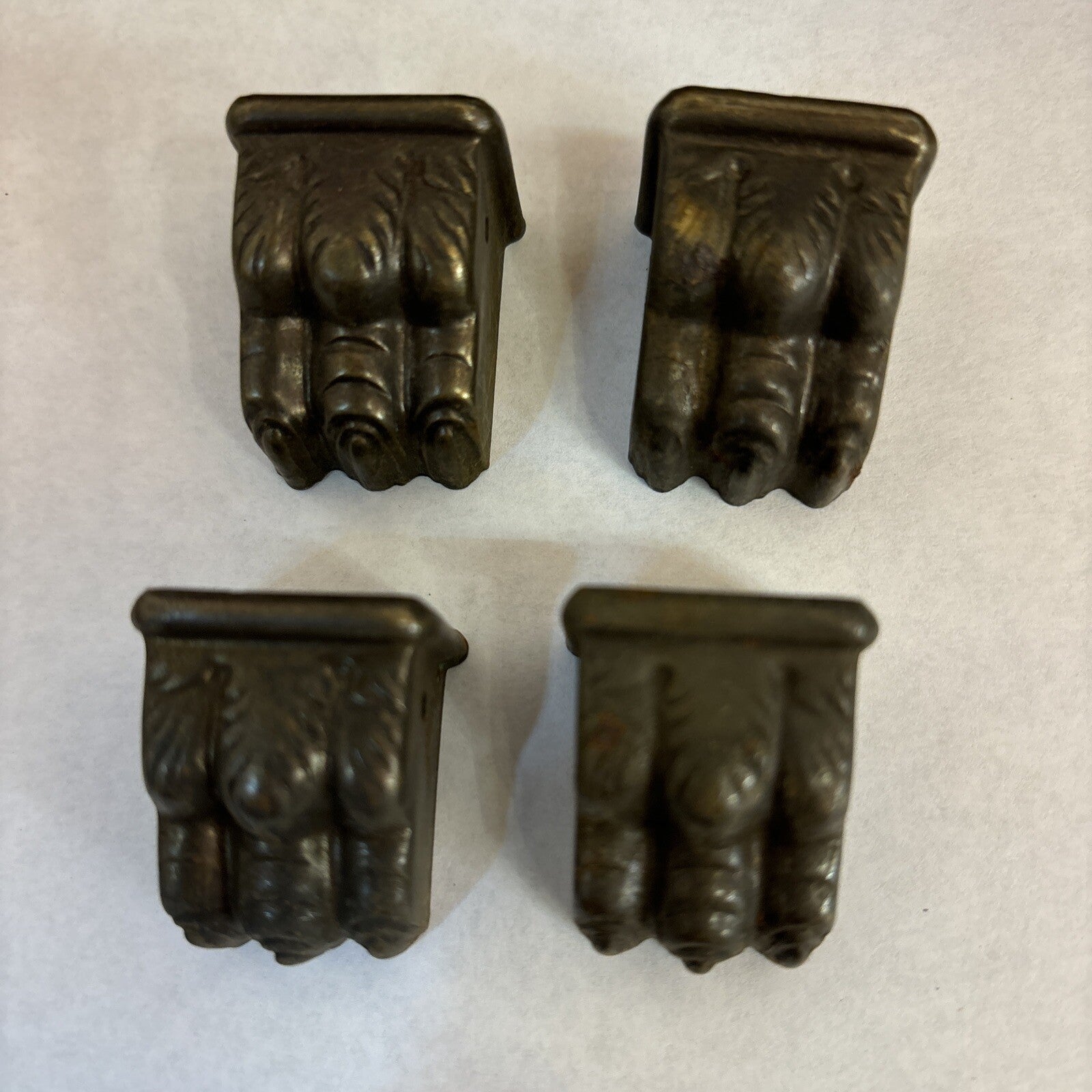 LOT OF 4 SMALL ANTIQUE BRASS 3-TOED CLAW FOOT SALVAGE