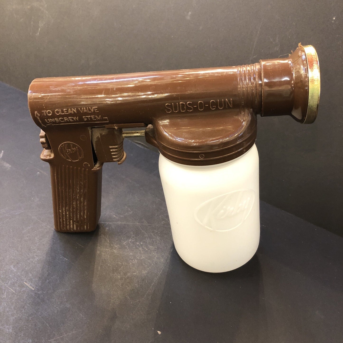 vintage Kirby Patent Pending Suds-O-Gun plastic jar cap straw