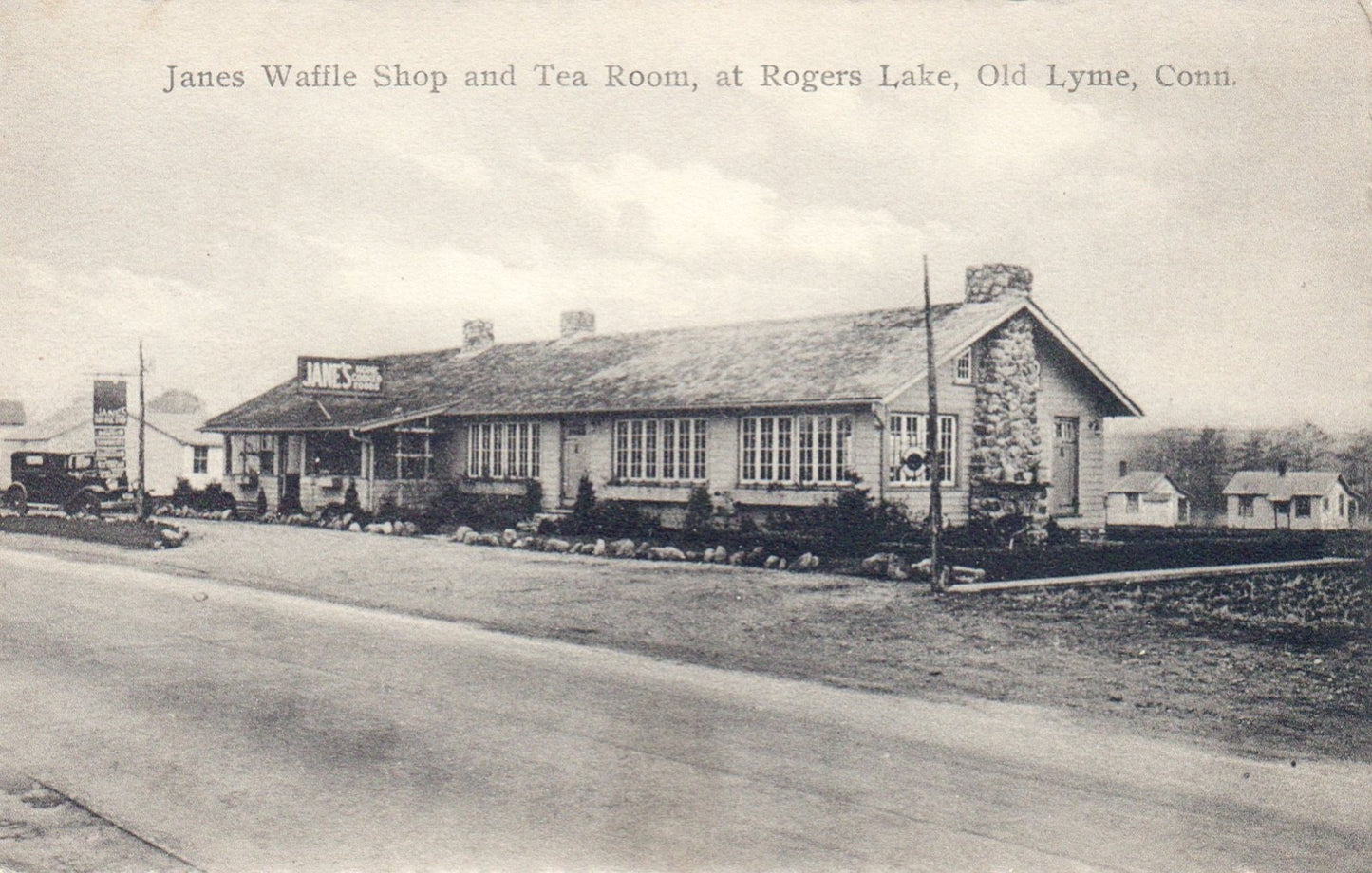 Janes Waffle Shop & Tea Room at Rogers Lake Old Lynn CT Connecticut Postcard