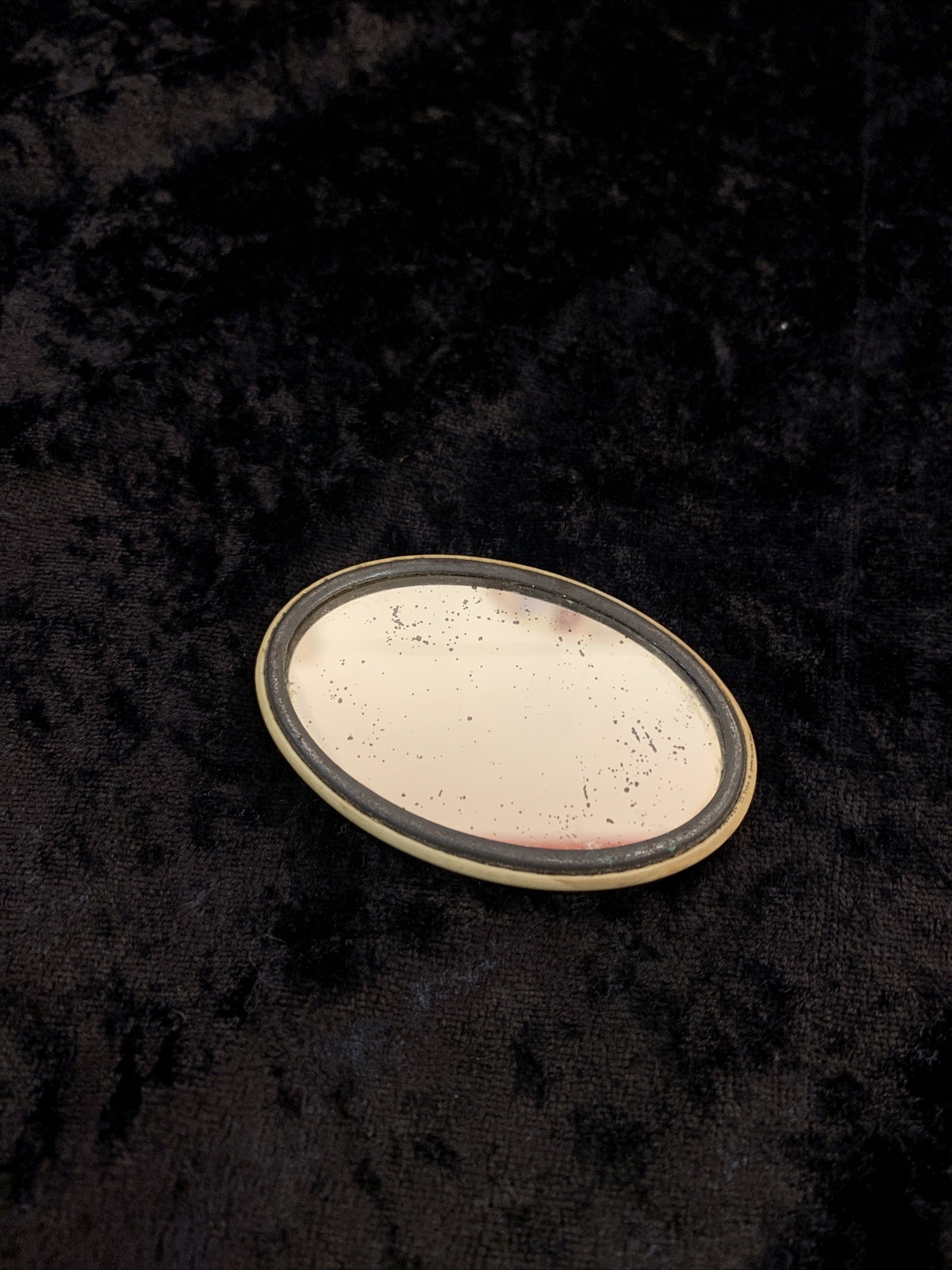 Vintage Valley City Milling Co. Lily White Grand Rapids MI Pocket Mirror