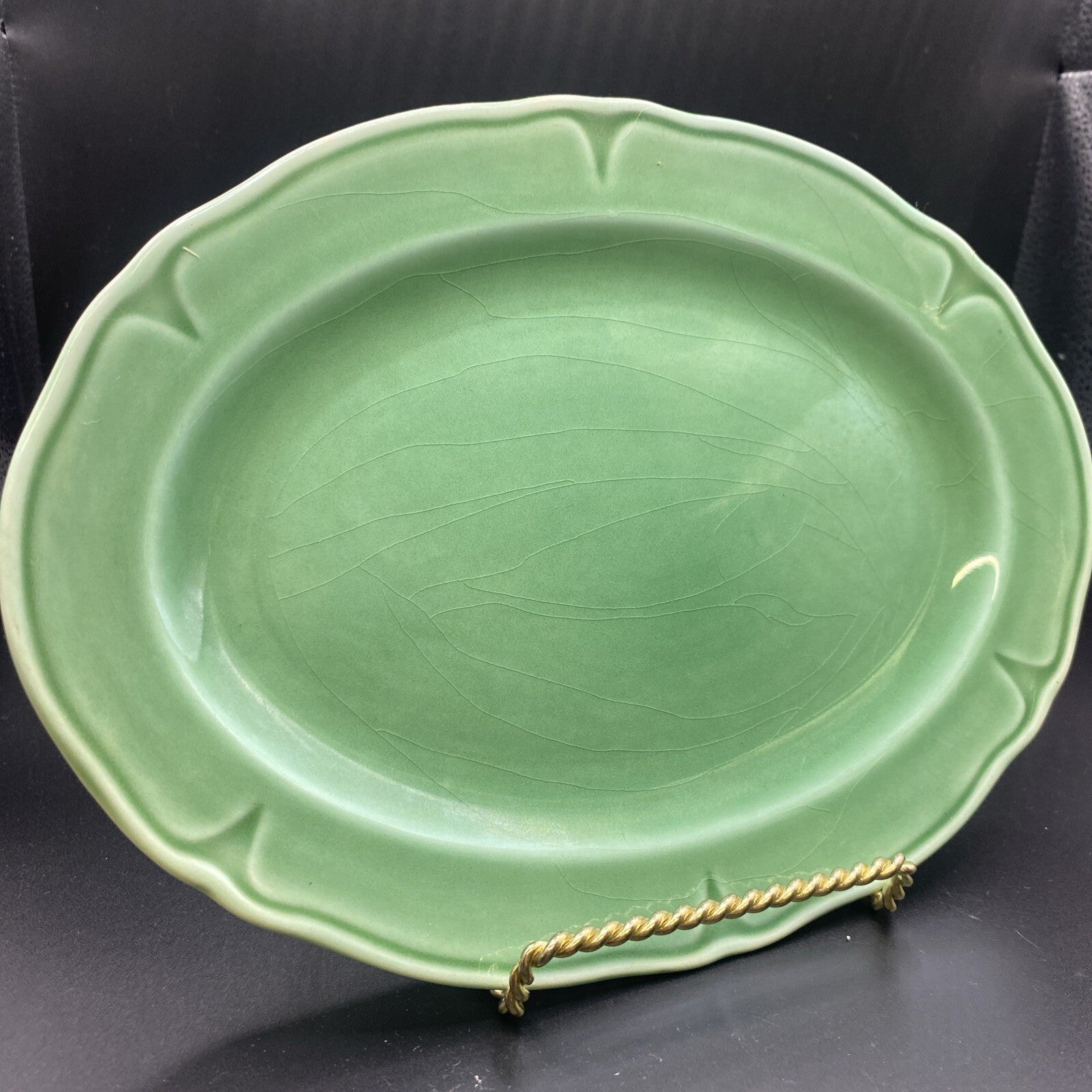 9.5" Oval Platter Vintage 1930's Mount Clemens Petalware  LIGHT Green
