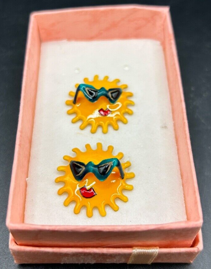 Vintage Lunch at The Ritz Vintage Latr Signed Jewelry Sun Shades