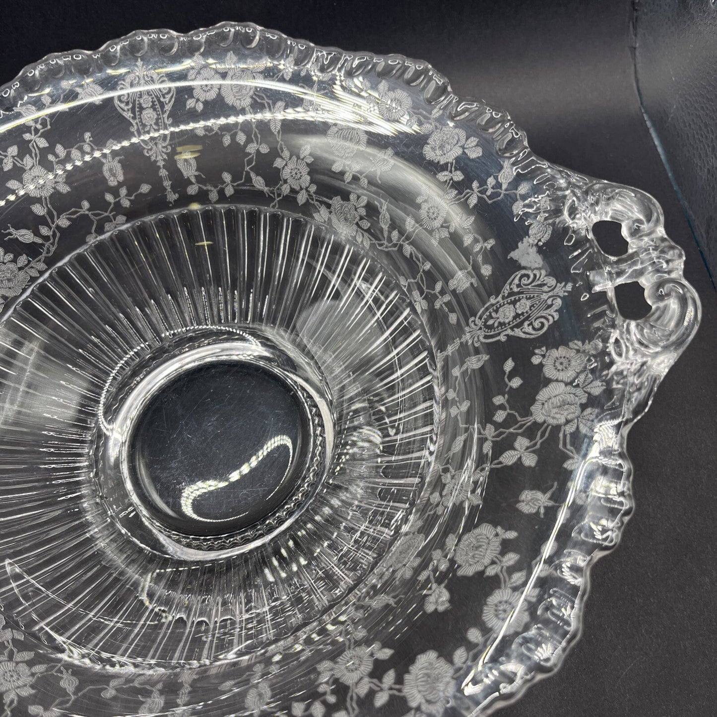 CAMBRIDGE GLASS CO  ROUND FOOTED CONSOLE BOWL - GRAY CUT FLORAL DECOR 10”