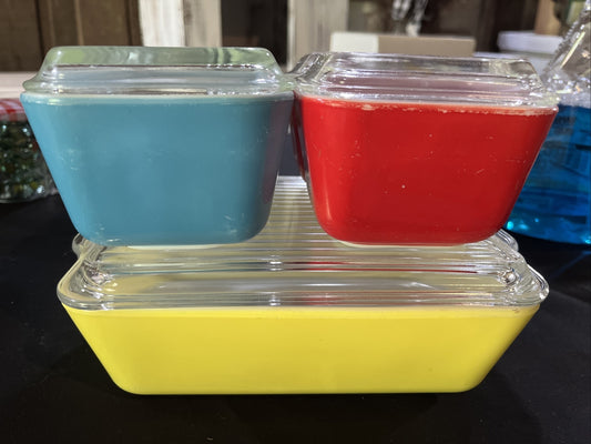 PYREX PRIMARY COLOR REFRIGERATOR SET (B057)