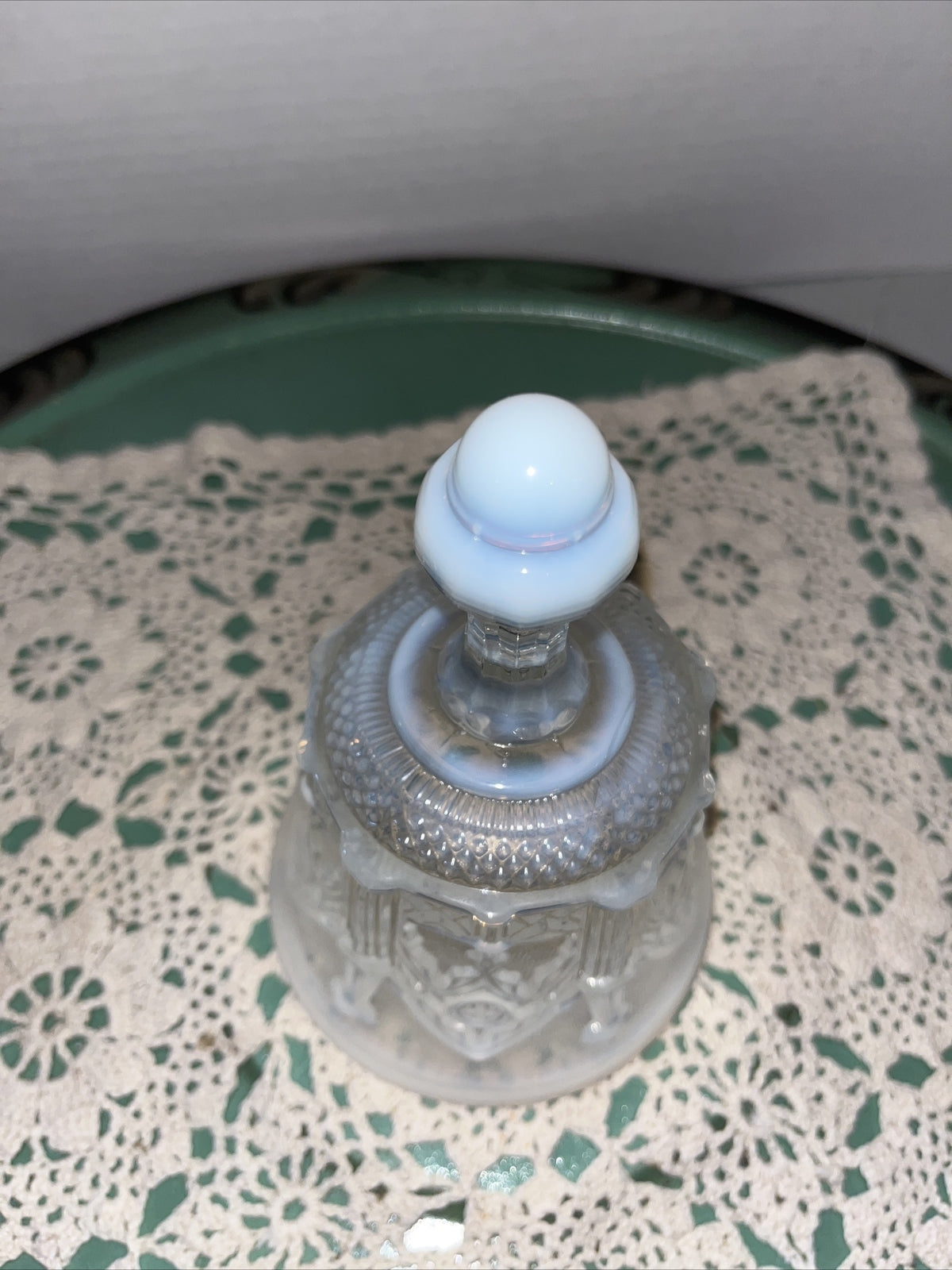 Vintage Fenton  White Cameo Opalescent Glass Glass Whitton Bell