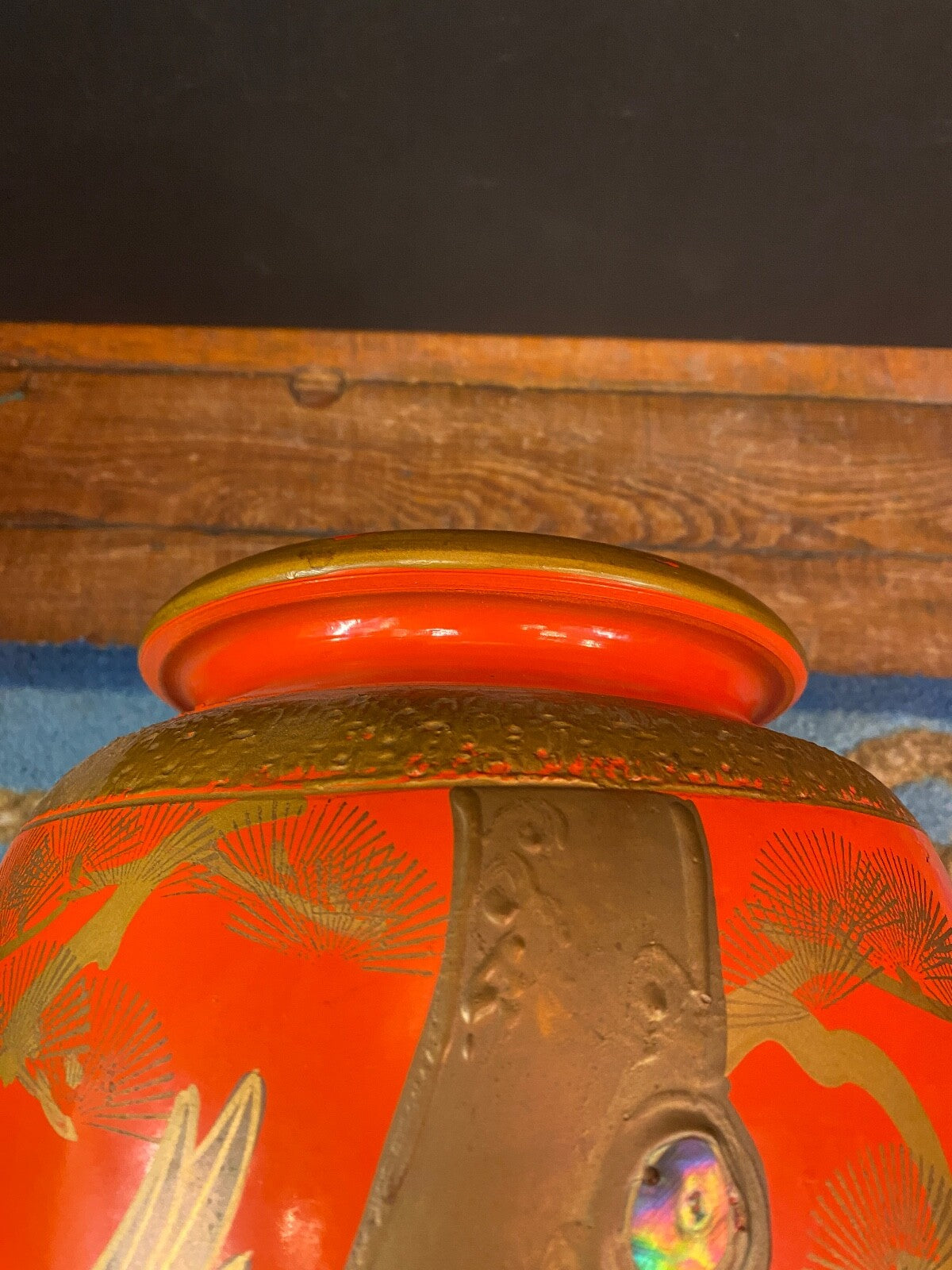 NORLEANS JAPAN 1920 Chinoiserie Cinnabar Style Mother of Pearl Color Orange Vase