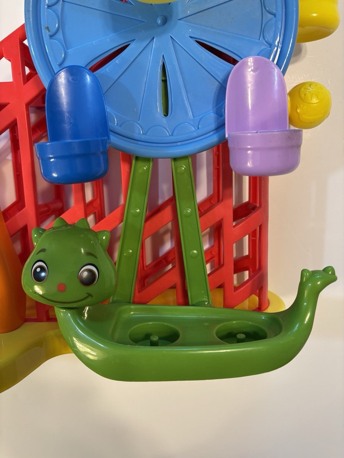 Pop On Pals Amusement Park Playset Toy Spin Master