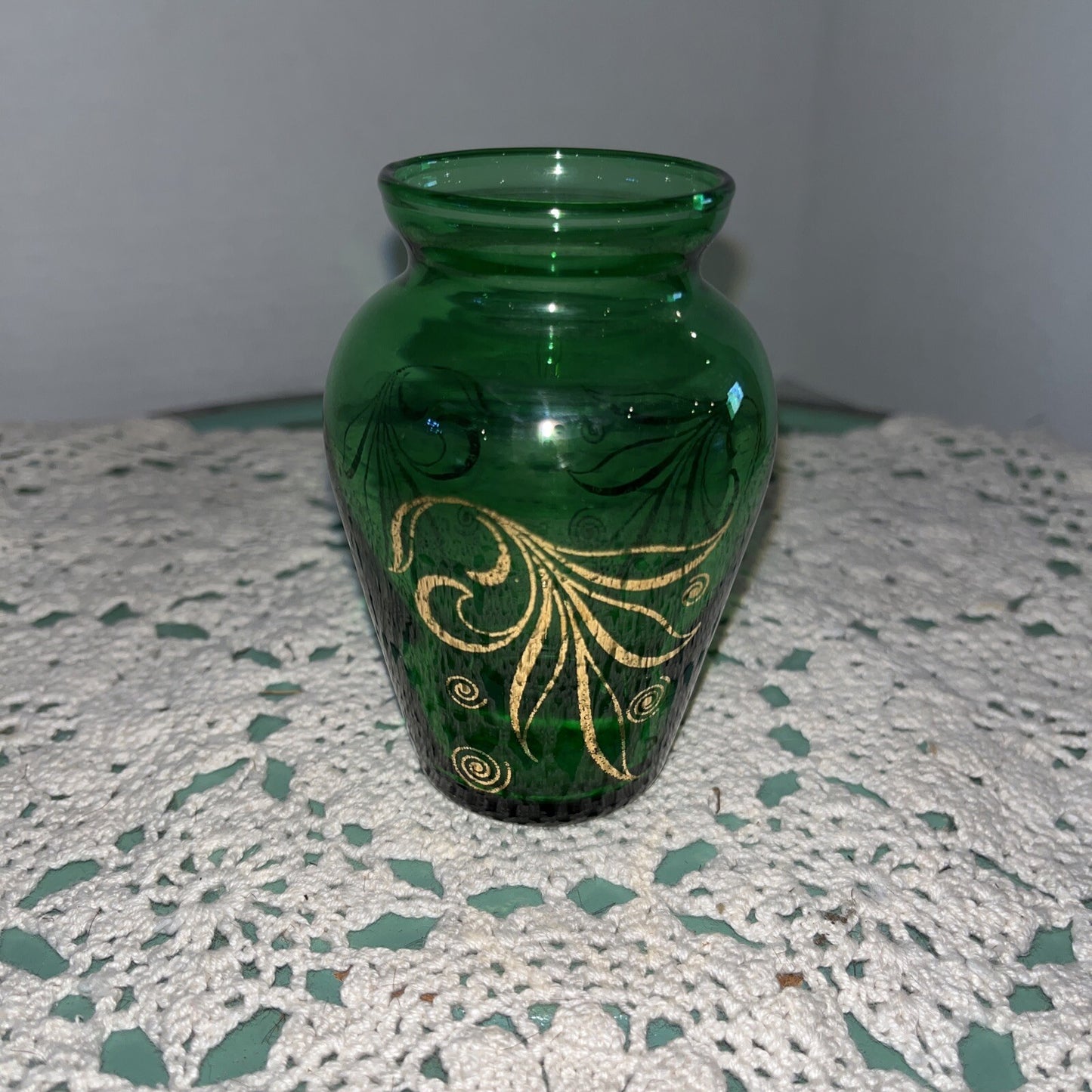Vintage MCM Mini Glass Bud Vase 3.75" Anchor Hocking Emerald Green Gold Trim